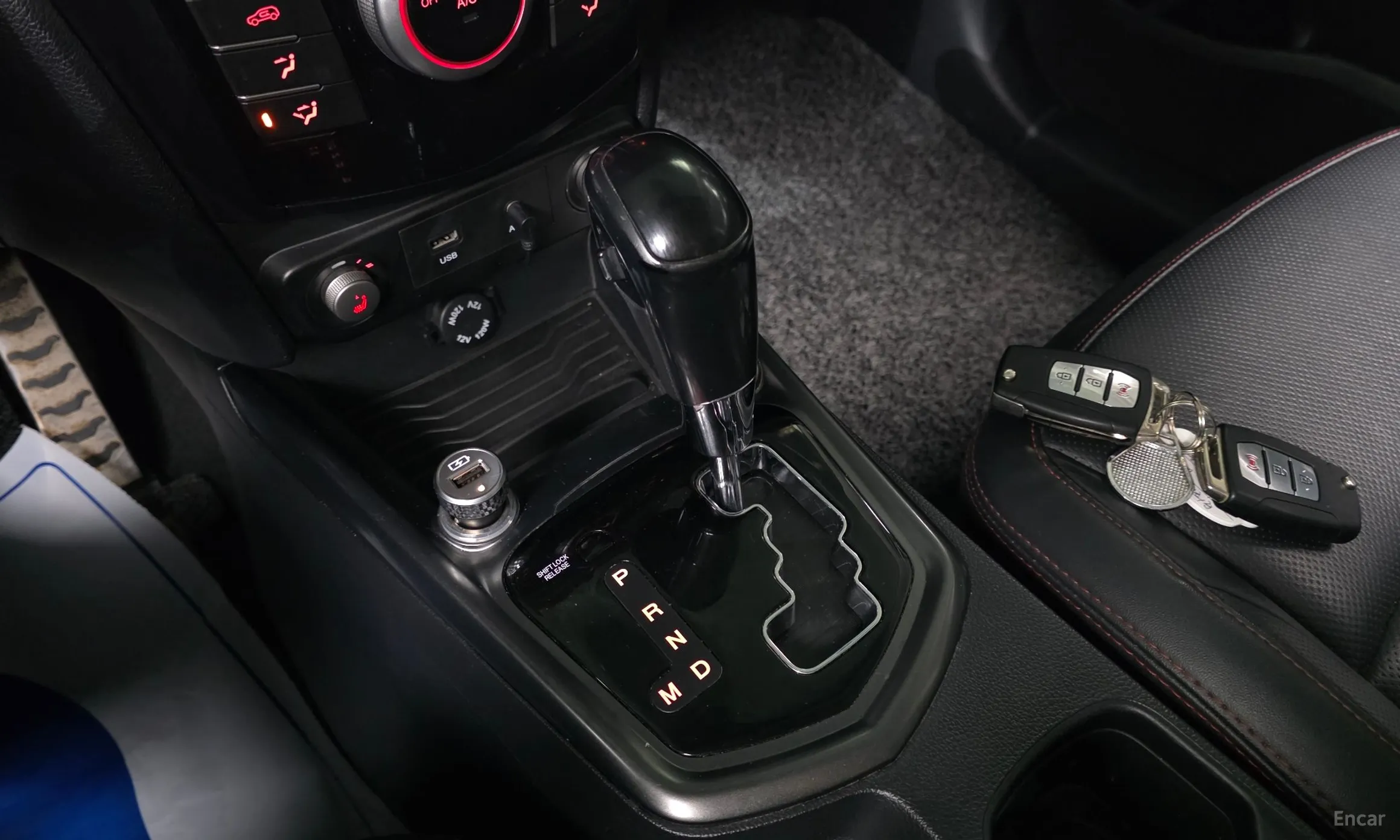 KG Mobility (SsangYong) Tivoli Air превью 9