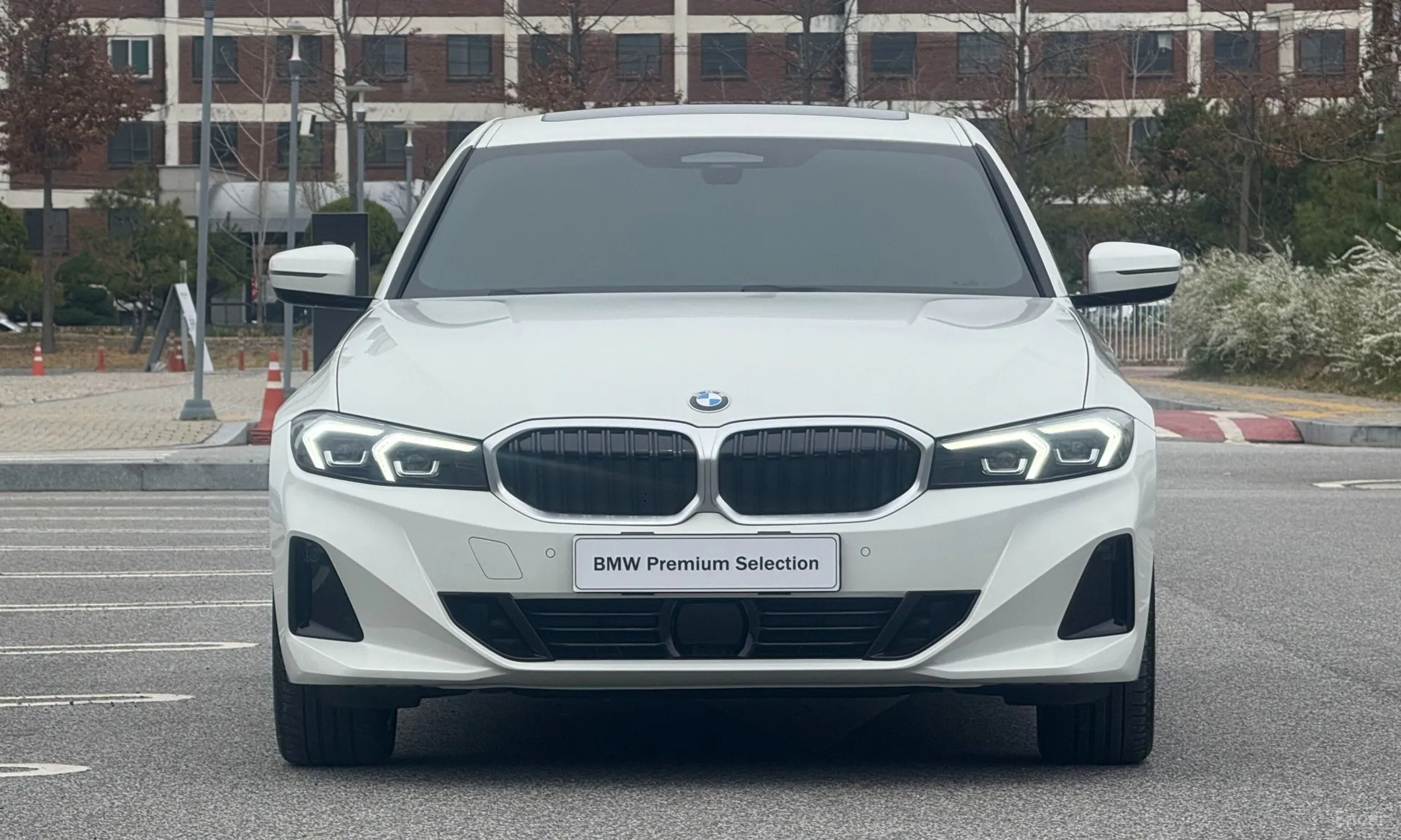 BMW 3 Series (G20) превью 3