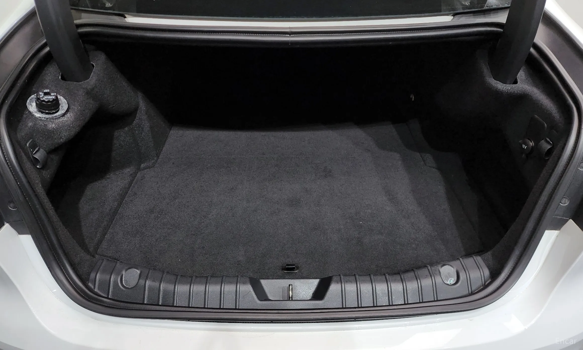 Jaguar XF (x260) превью 20