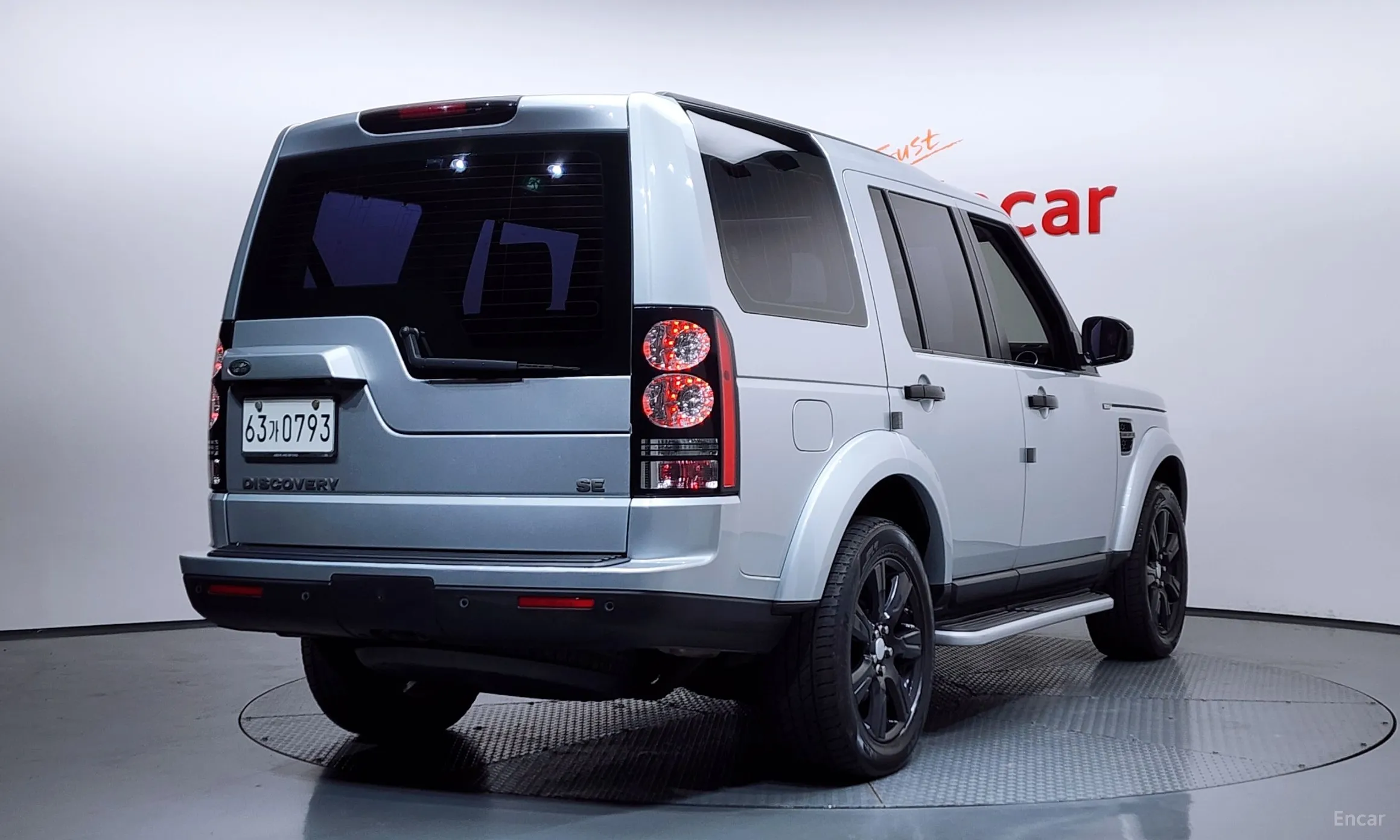 Land Rover Discovery 4 превью 2