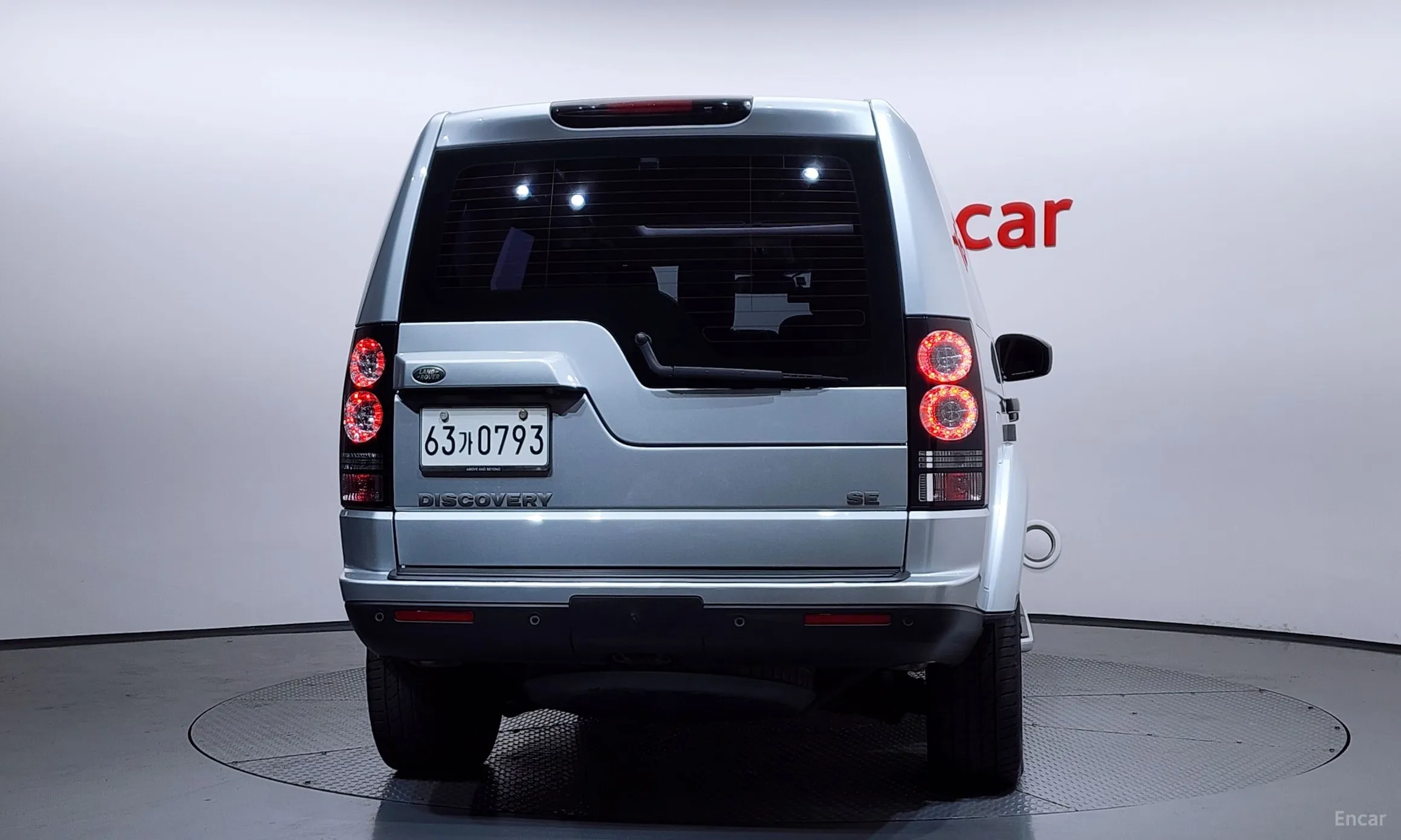 Land Rover Discovery 4 превью 4