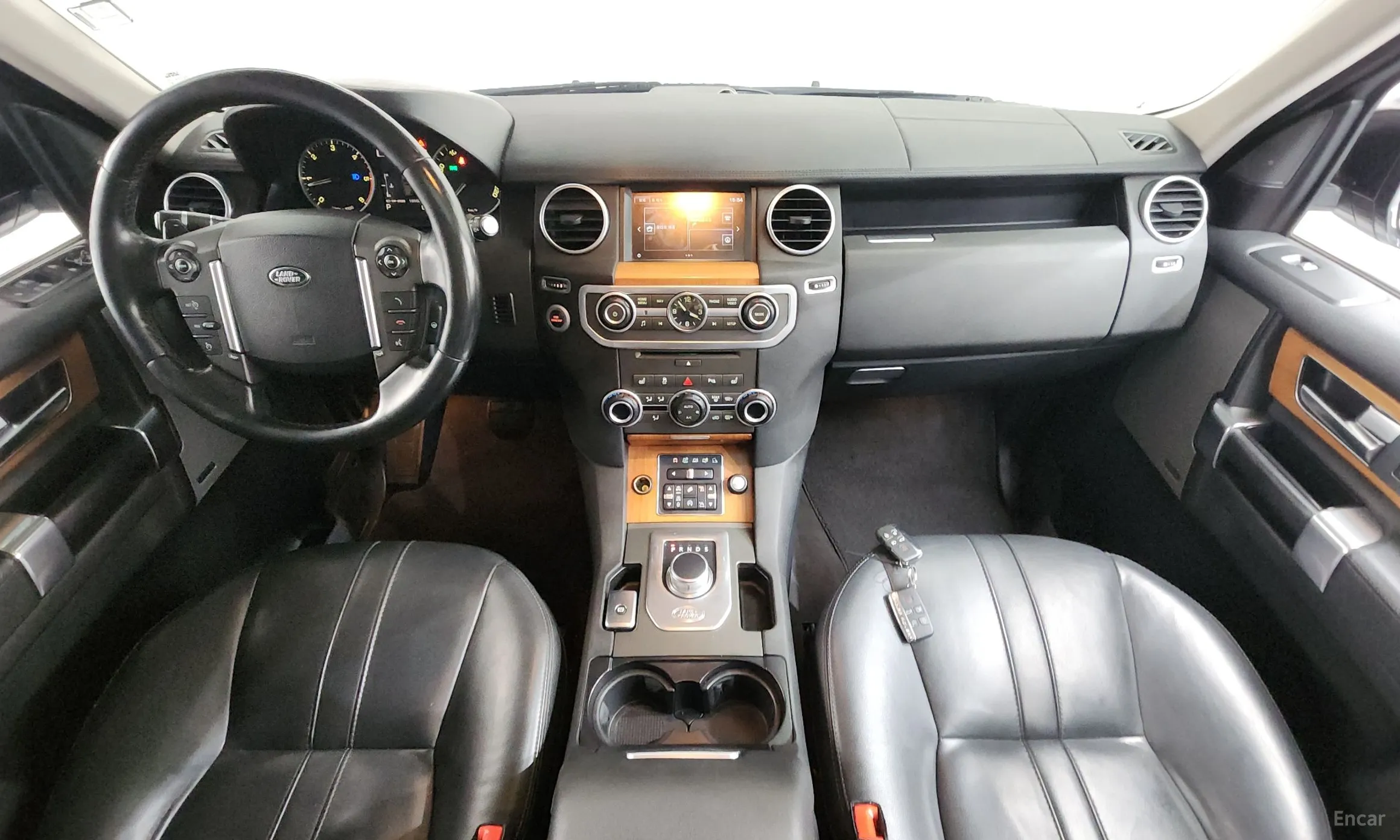 Land Rover Discovery 4 превью 7