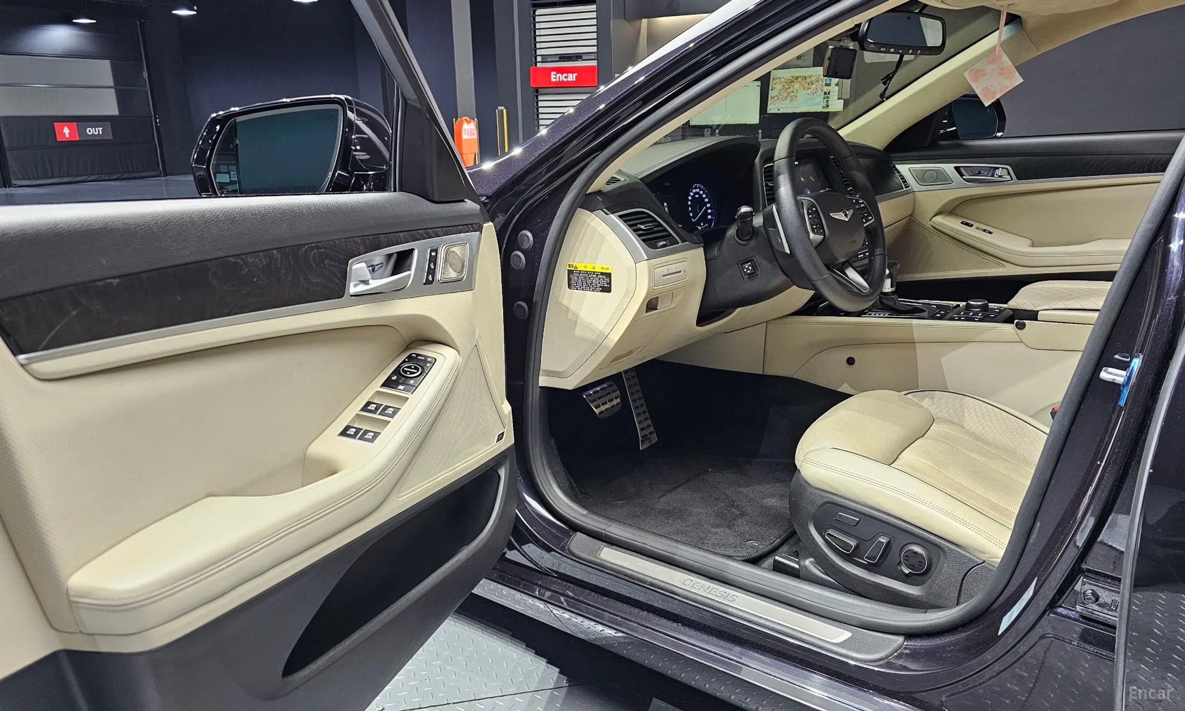Hyundai Genesis DH превью 11