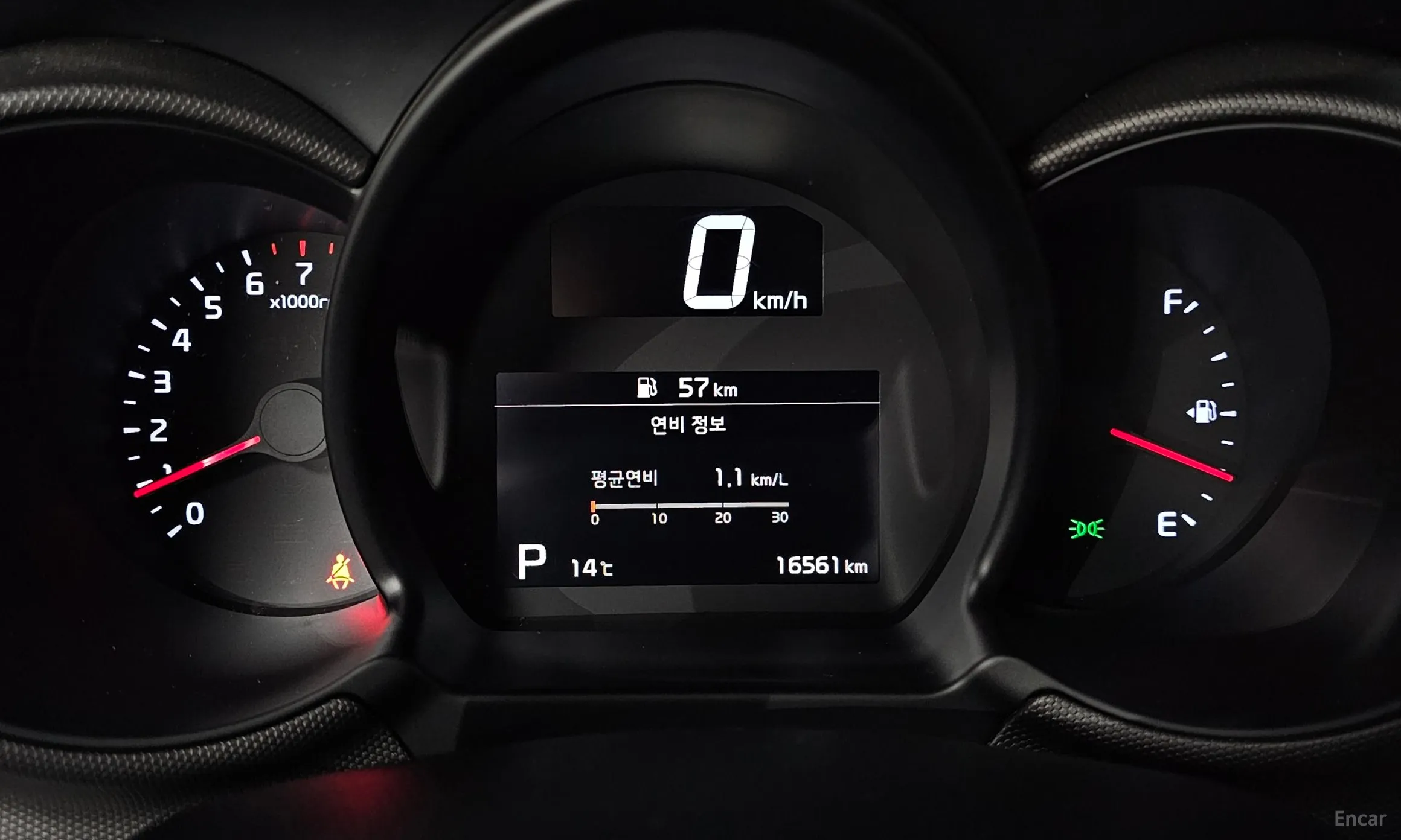 Kia Ray превью 8