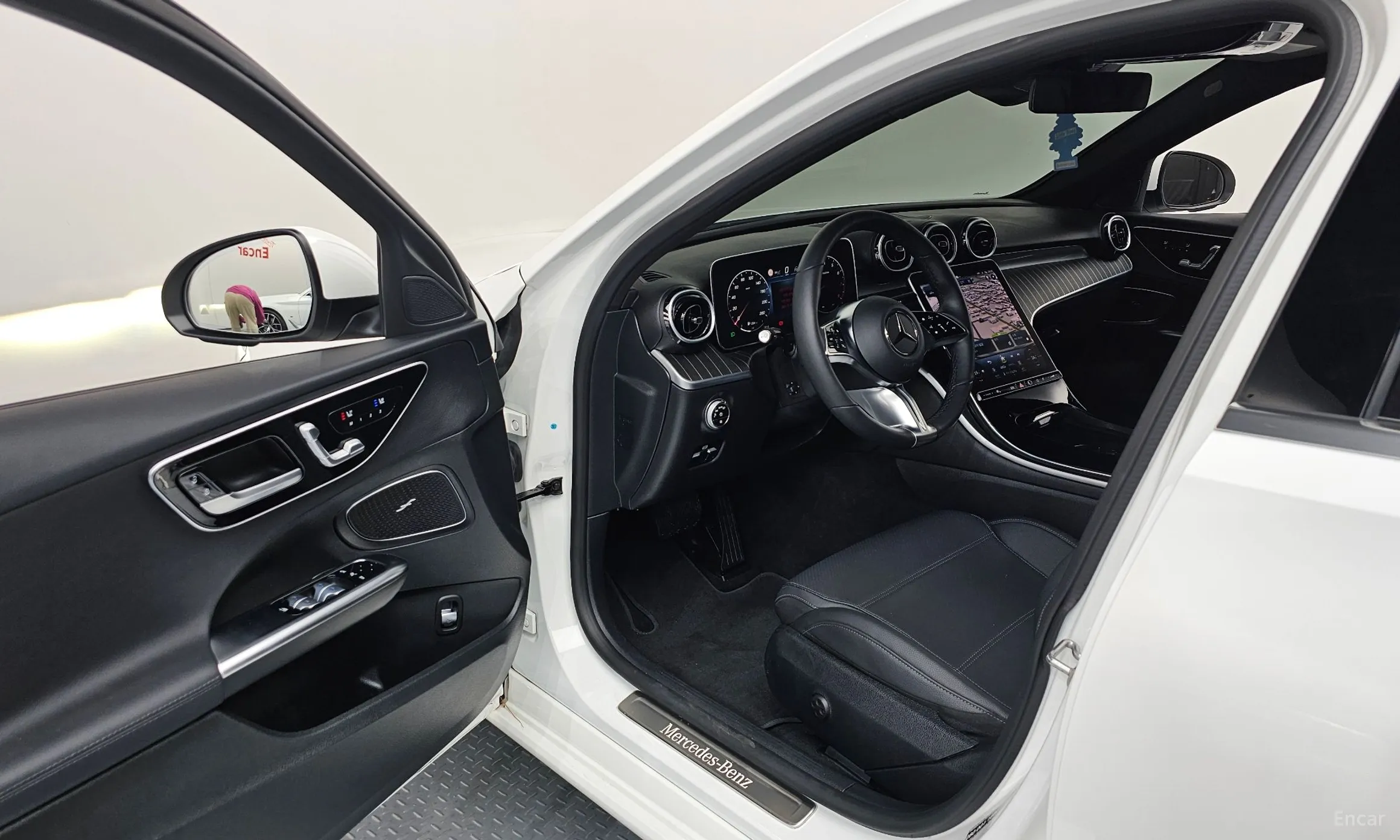 Mercedes Benz C-Class W206 превью 10