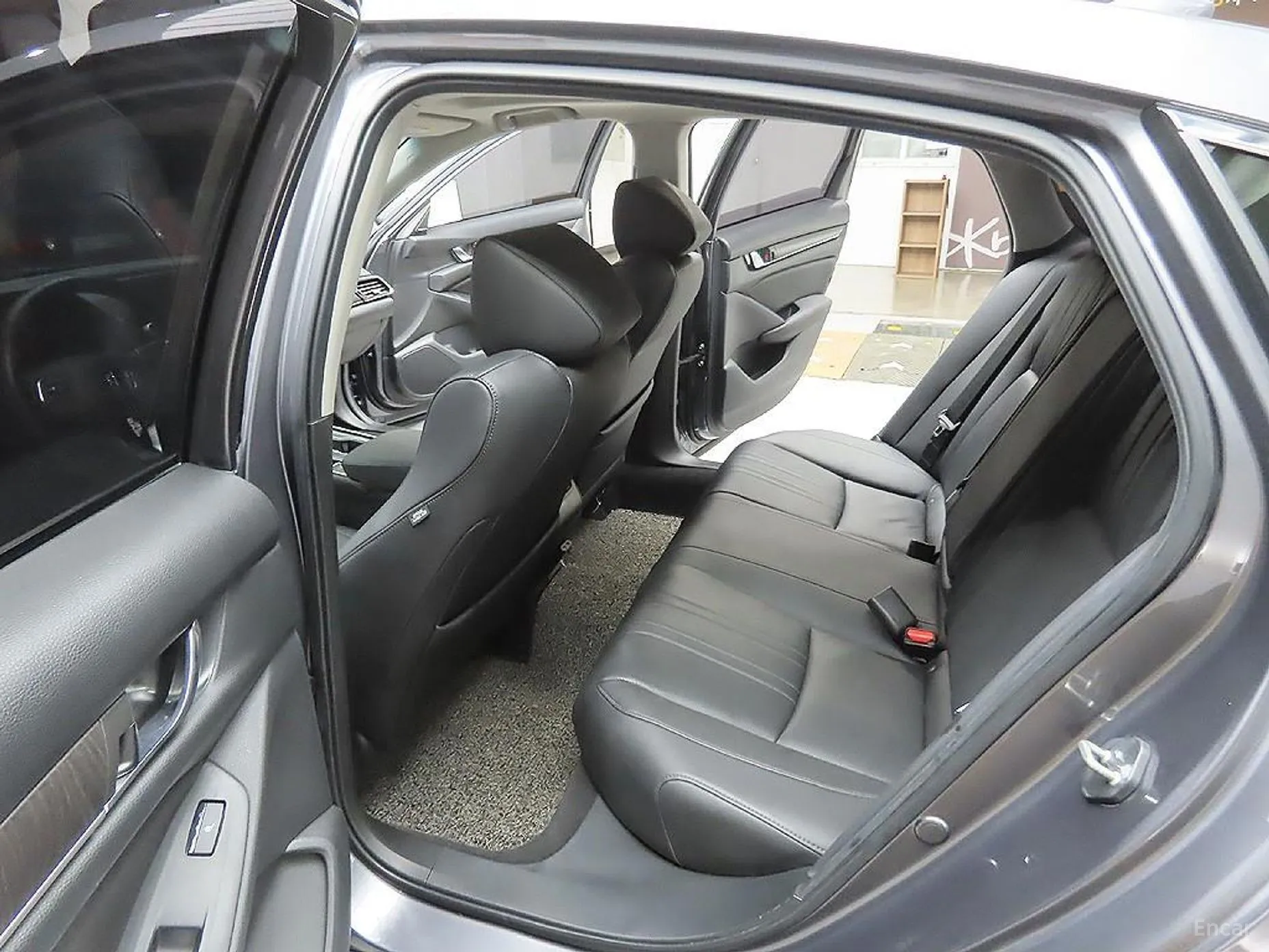 Honda Accord 10th Generation превью 8