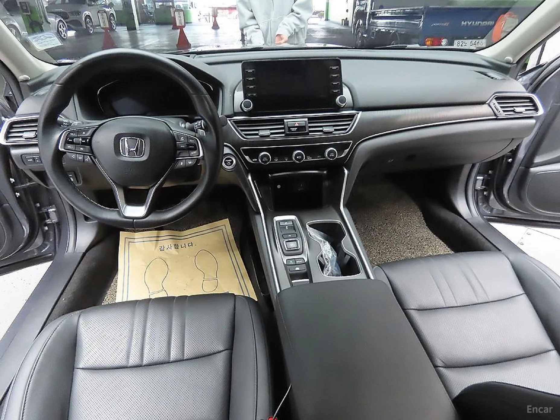 Honda Accord 10th Generation превью 9