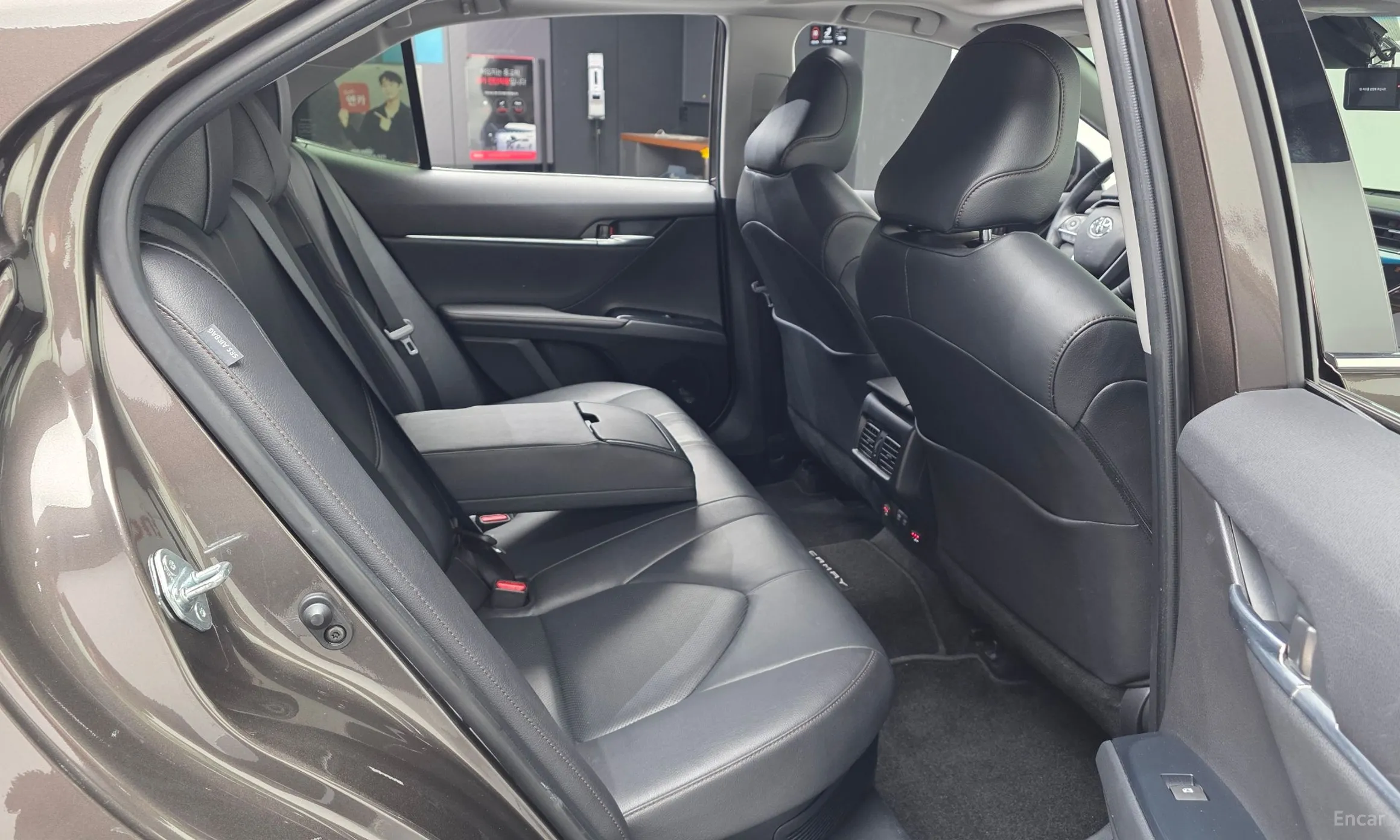 Toyota Camry (XV70) превью 12