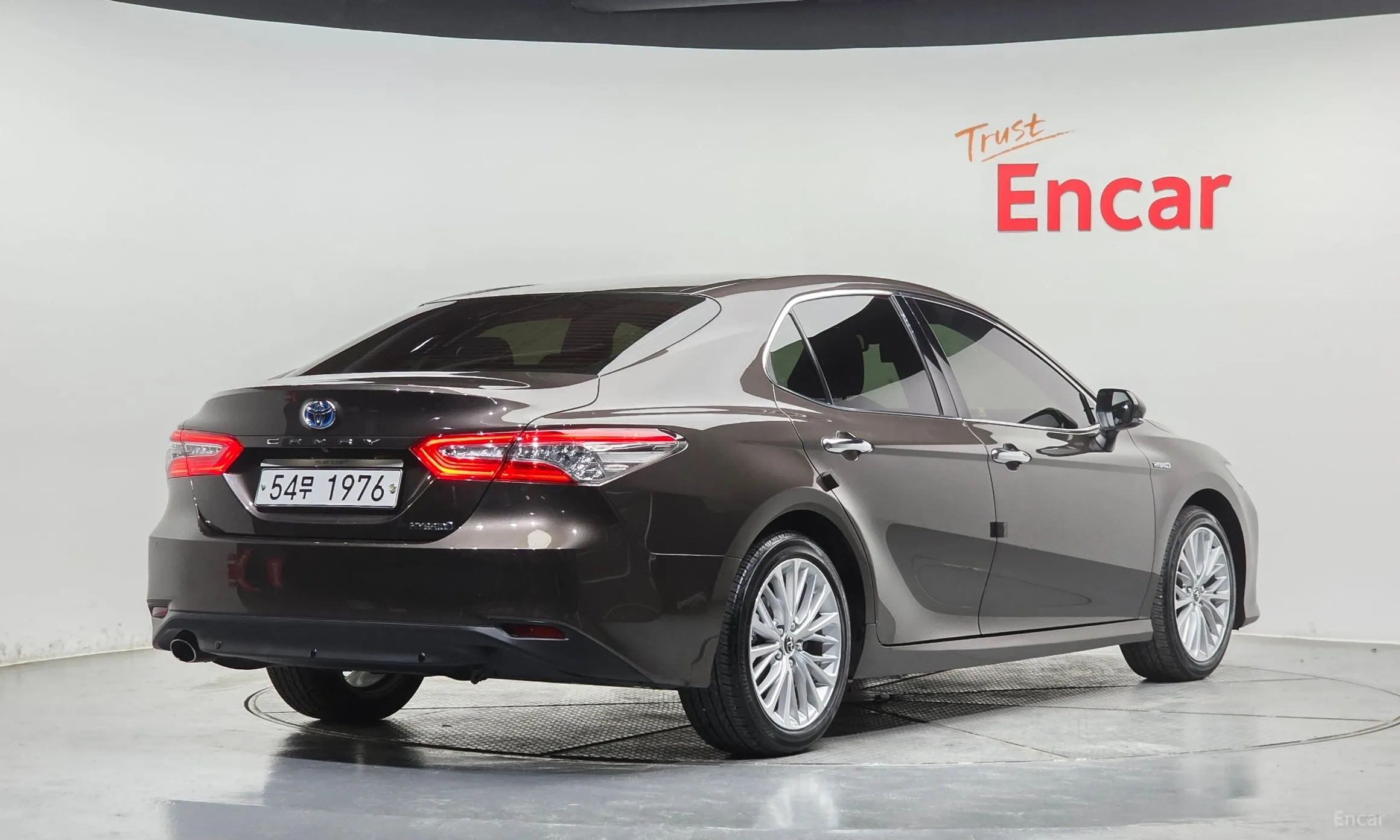 Toyota Camry (XV70) превью 2