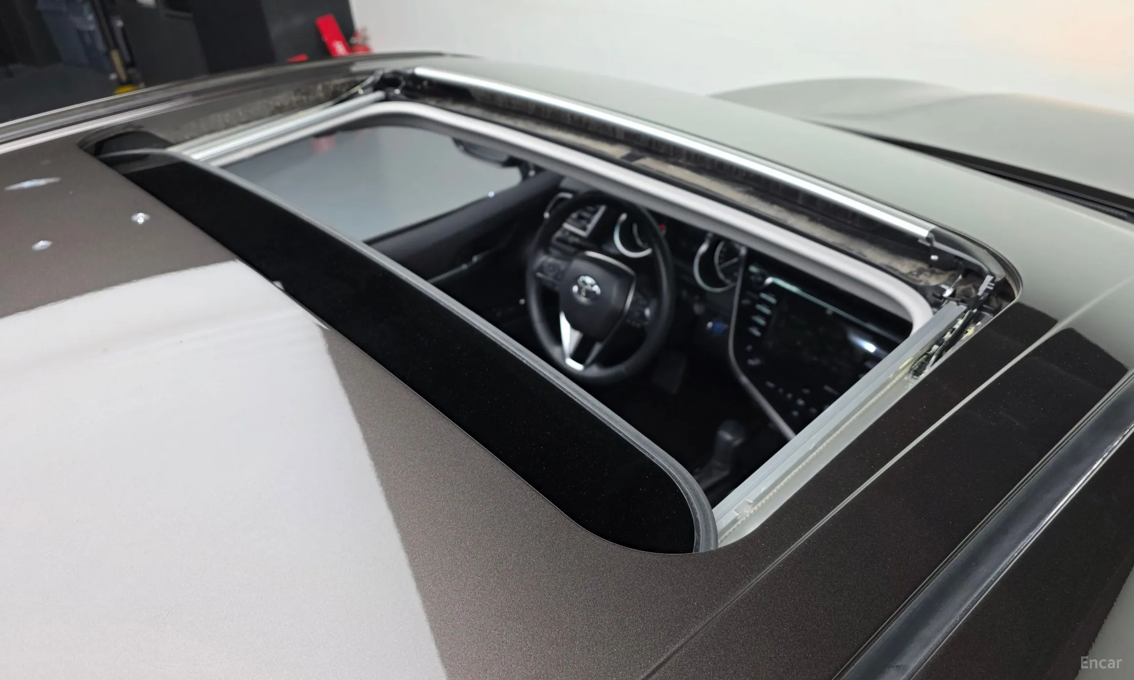 Toyota Camry (XV70) превью 19