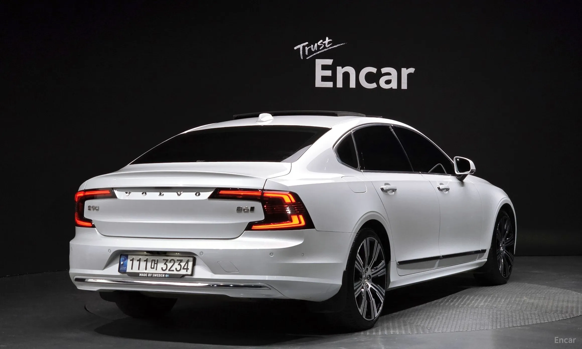 Volvo S90