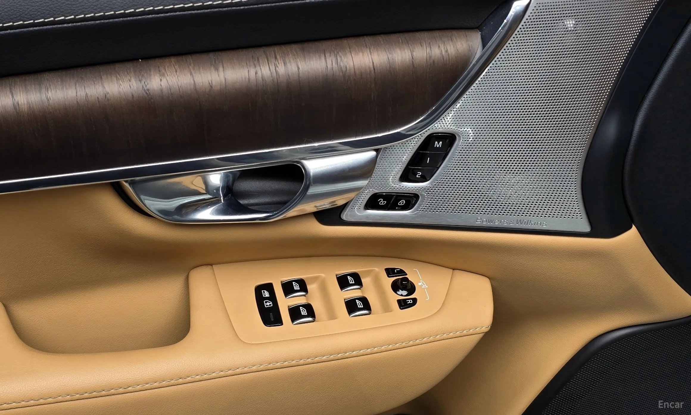 Volvo S90 превью 18