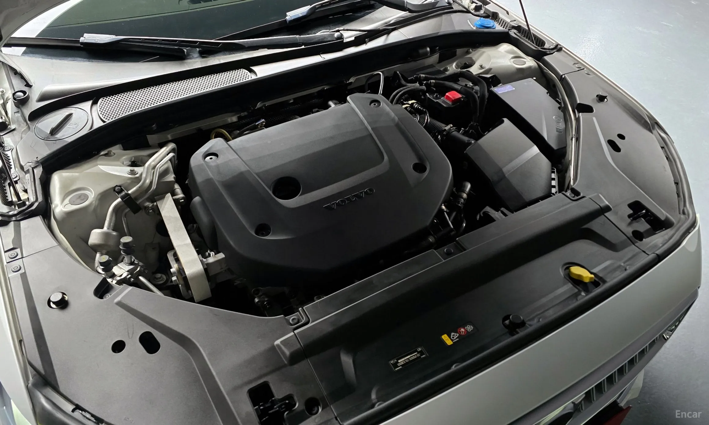 Volvo S90 превью 6