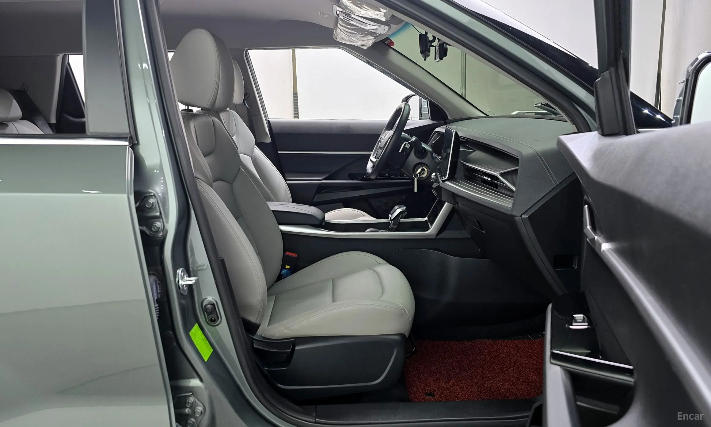 KG Mobility (SsangYong) Torres превью 10