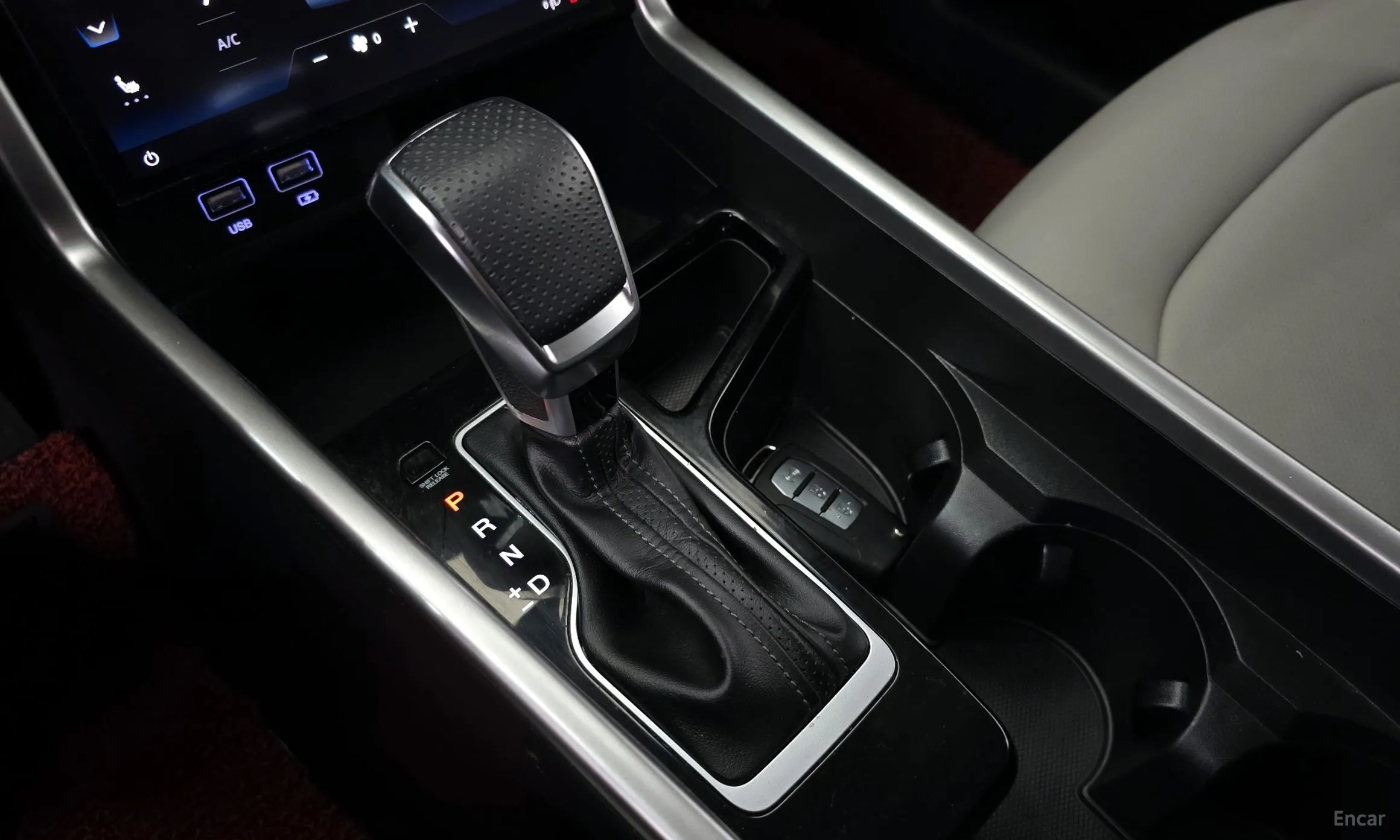 KG Mobility (SsangYong) Torres превью 9