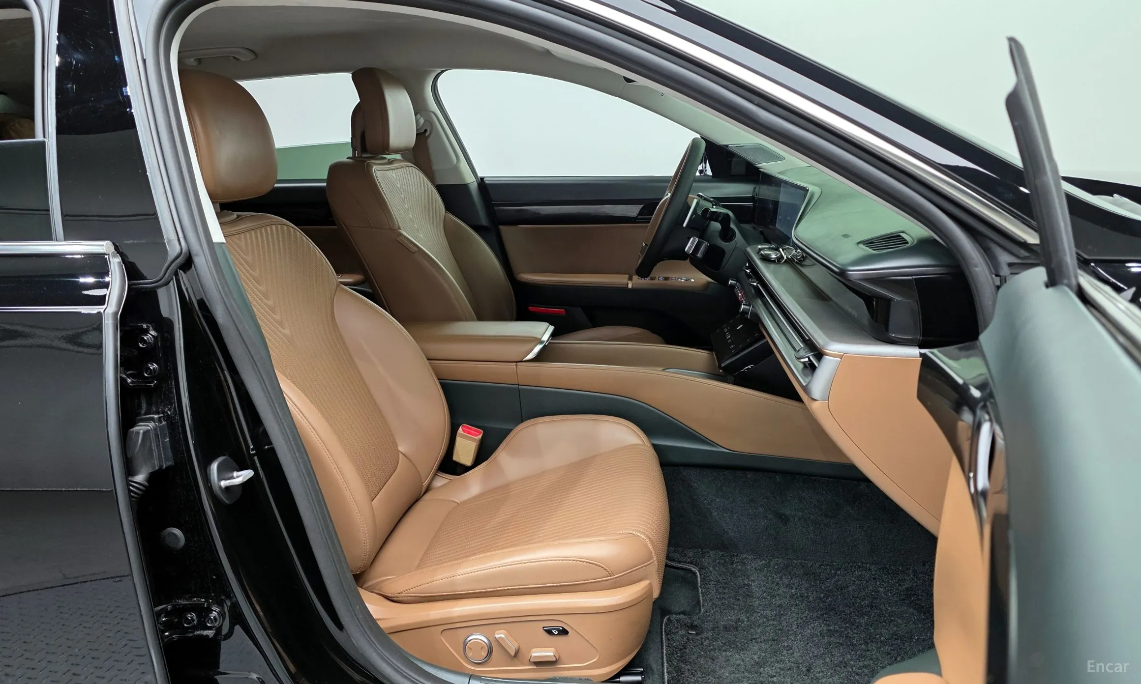 Hyundai Grandeur (GN7) превью 10