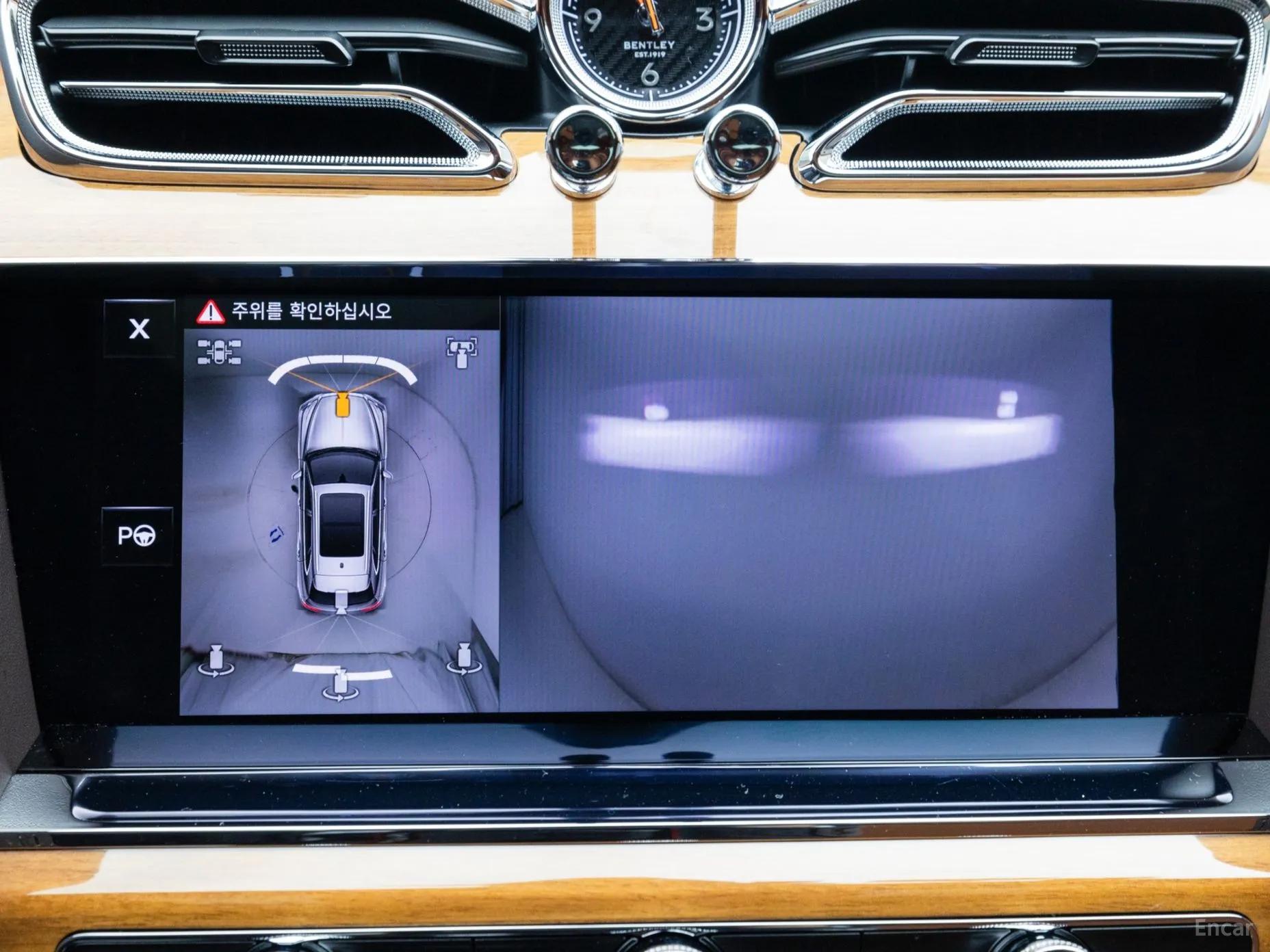 Bentley Bentayga превью 17