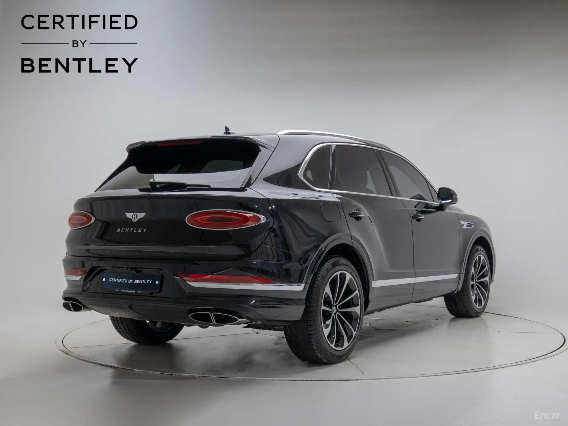 Bentley Bentayga превью 4