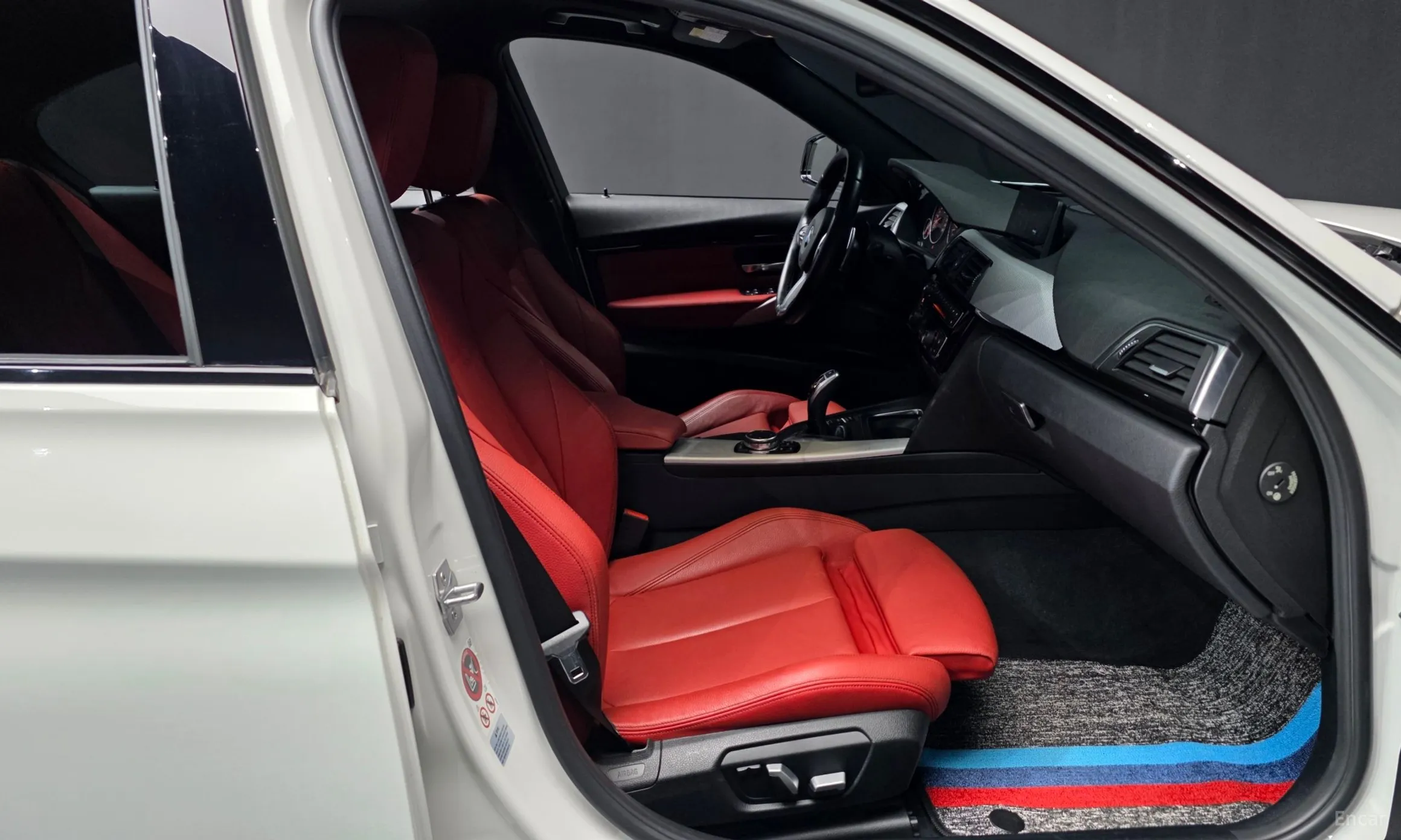 BMW 3 Series (F30) превью 11