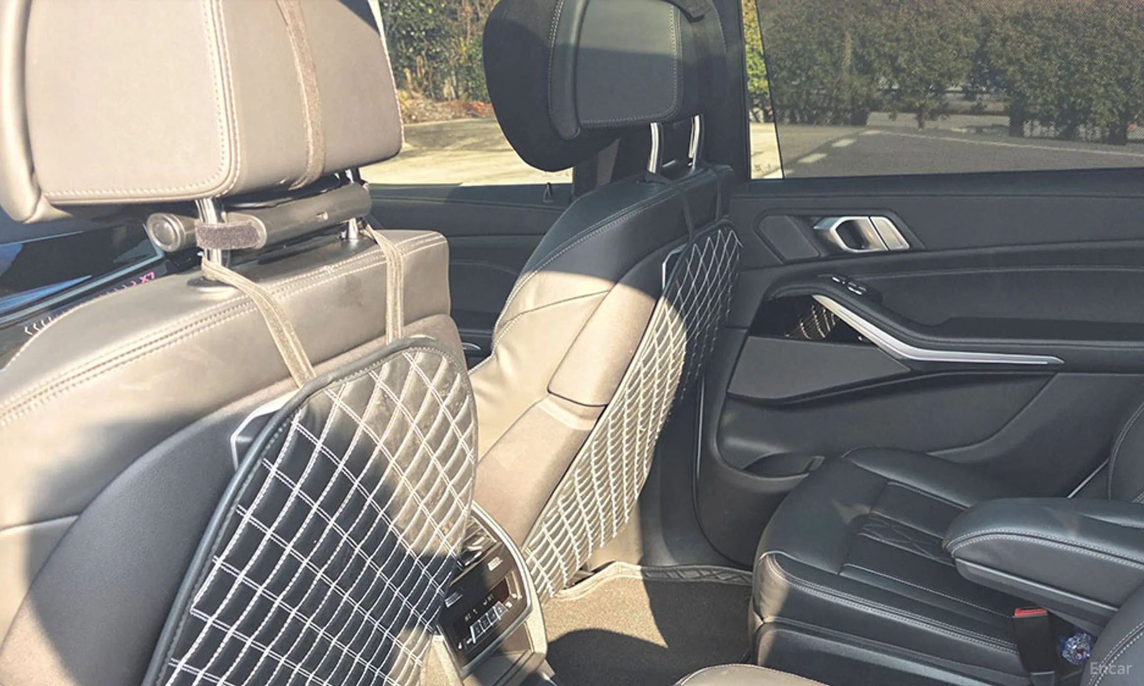 BMW X7 (G07) превью 13