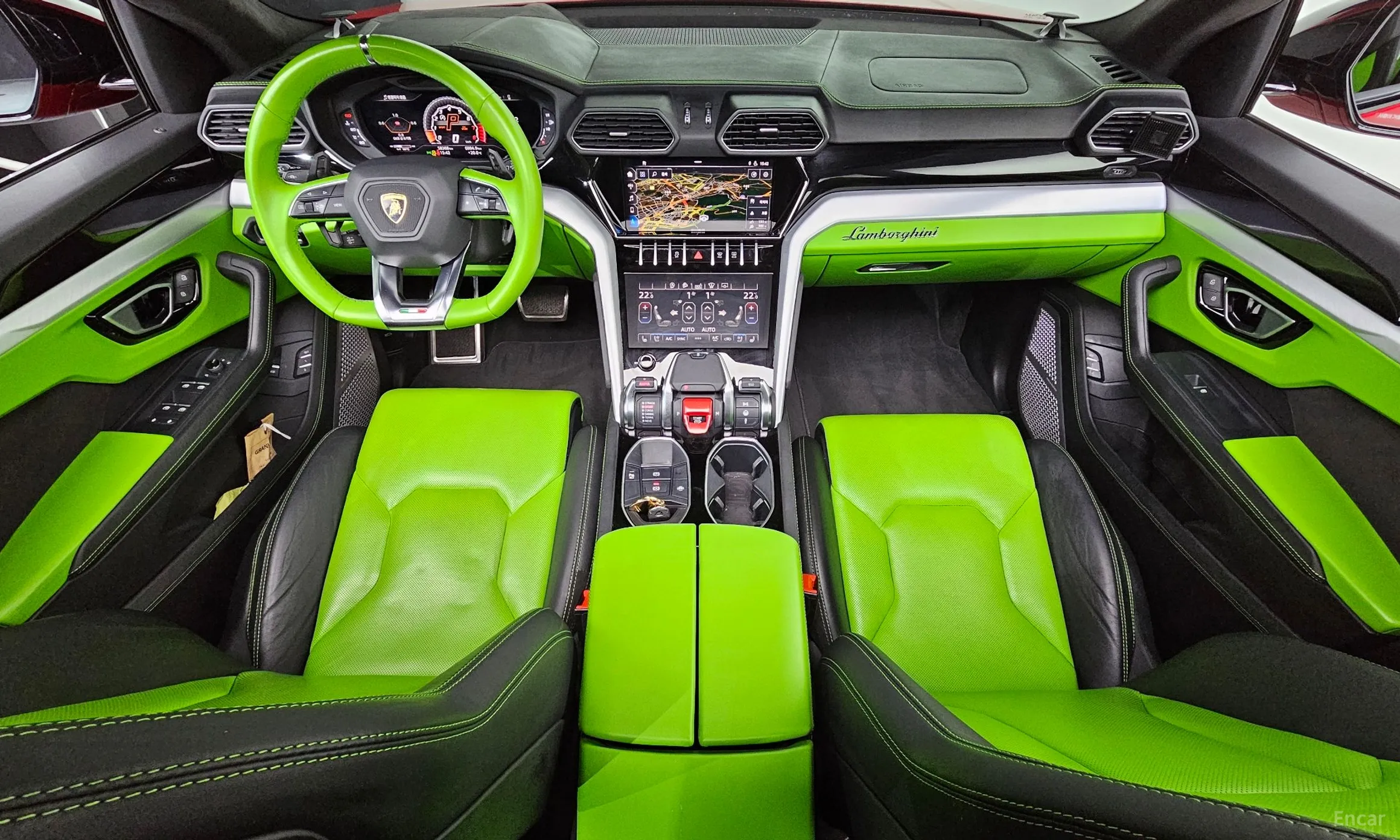 Lamborghini Urus превью 7