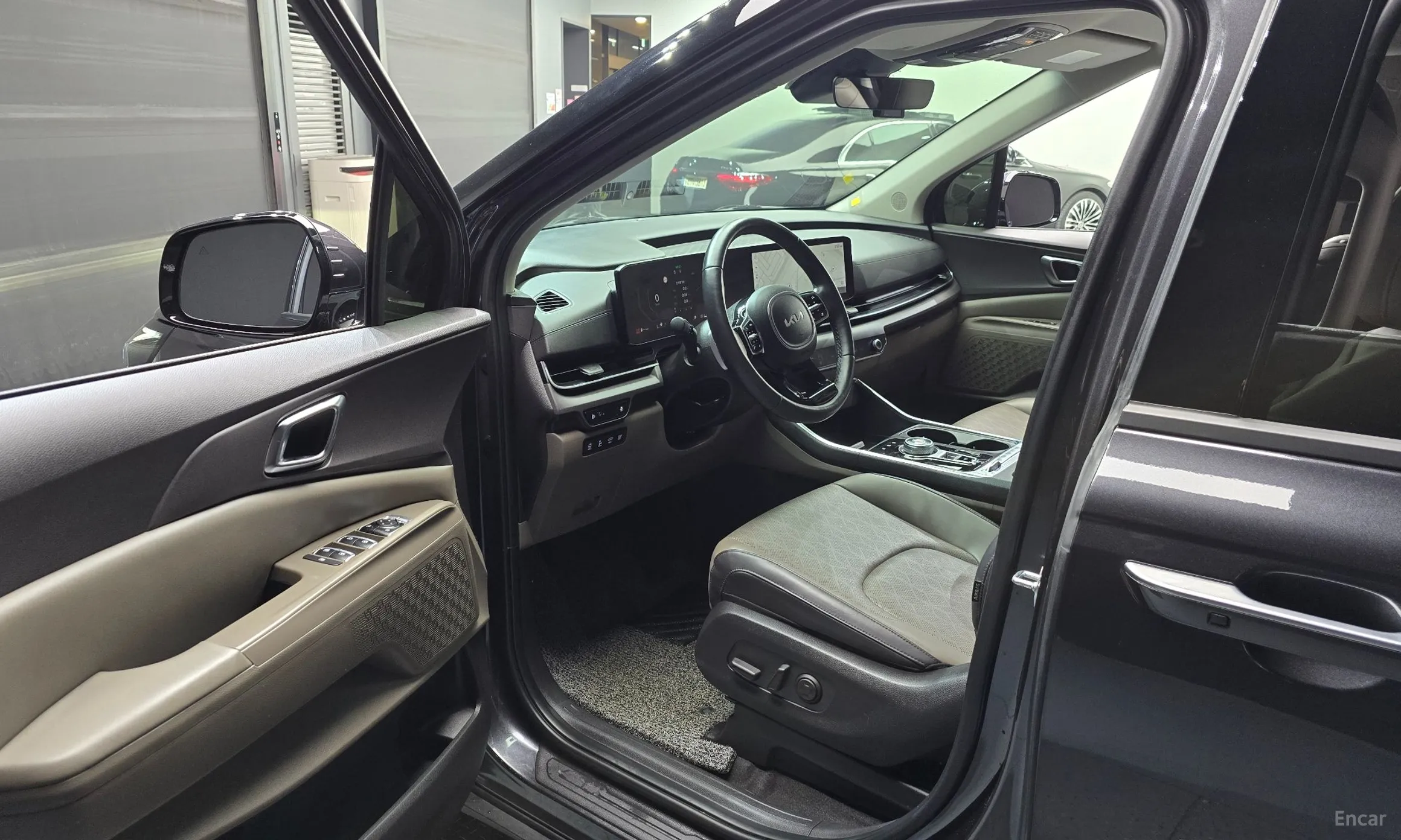 Kia Carnival 4th Generation превью 10