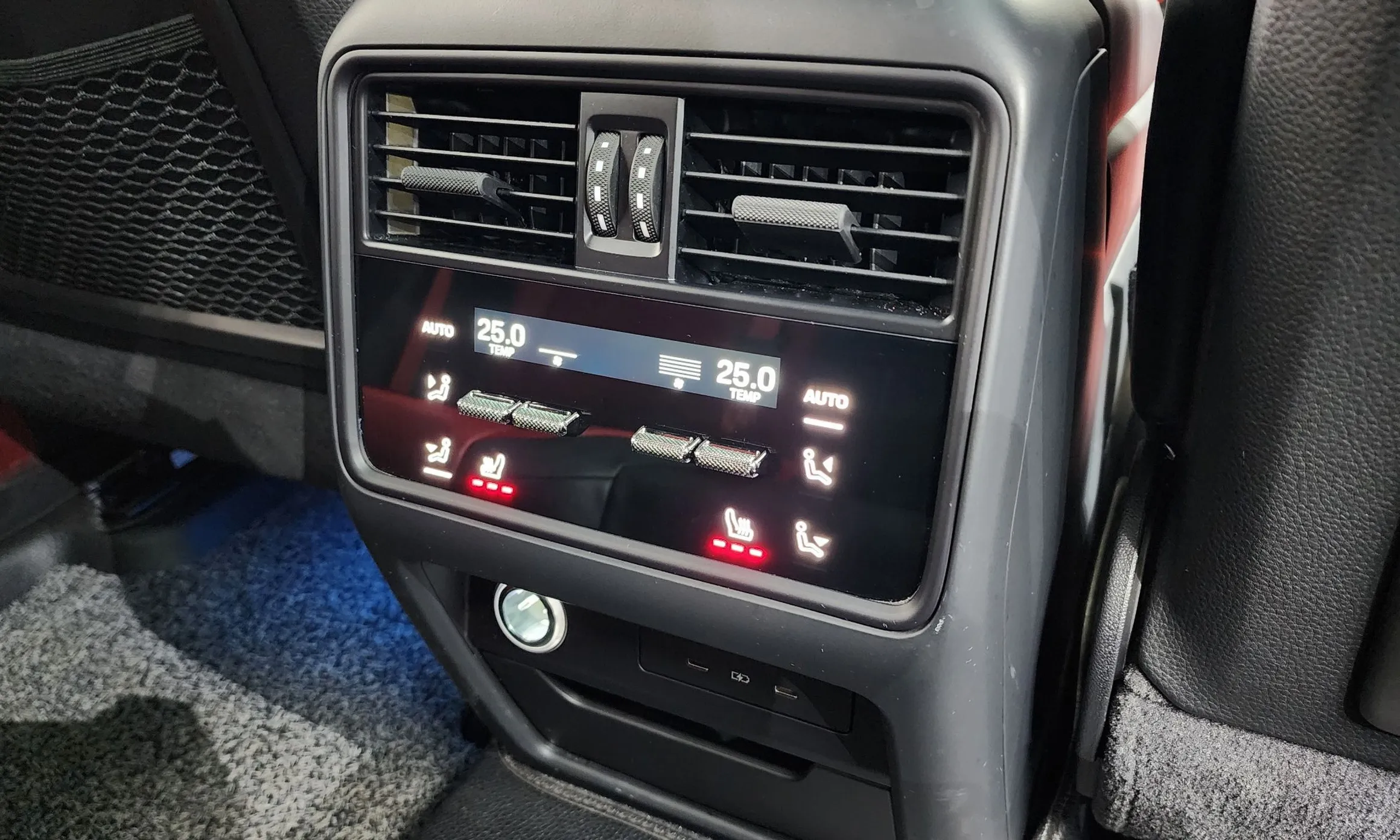Porsche Cayenne (PO536) превью 18