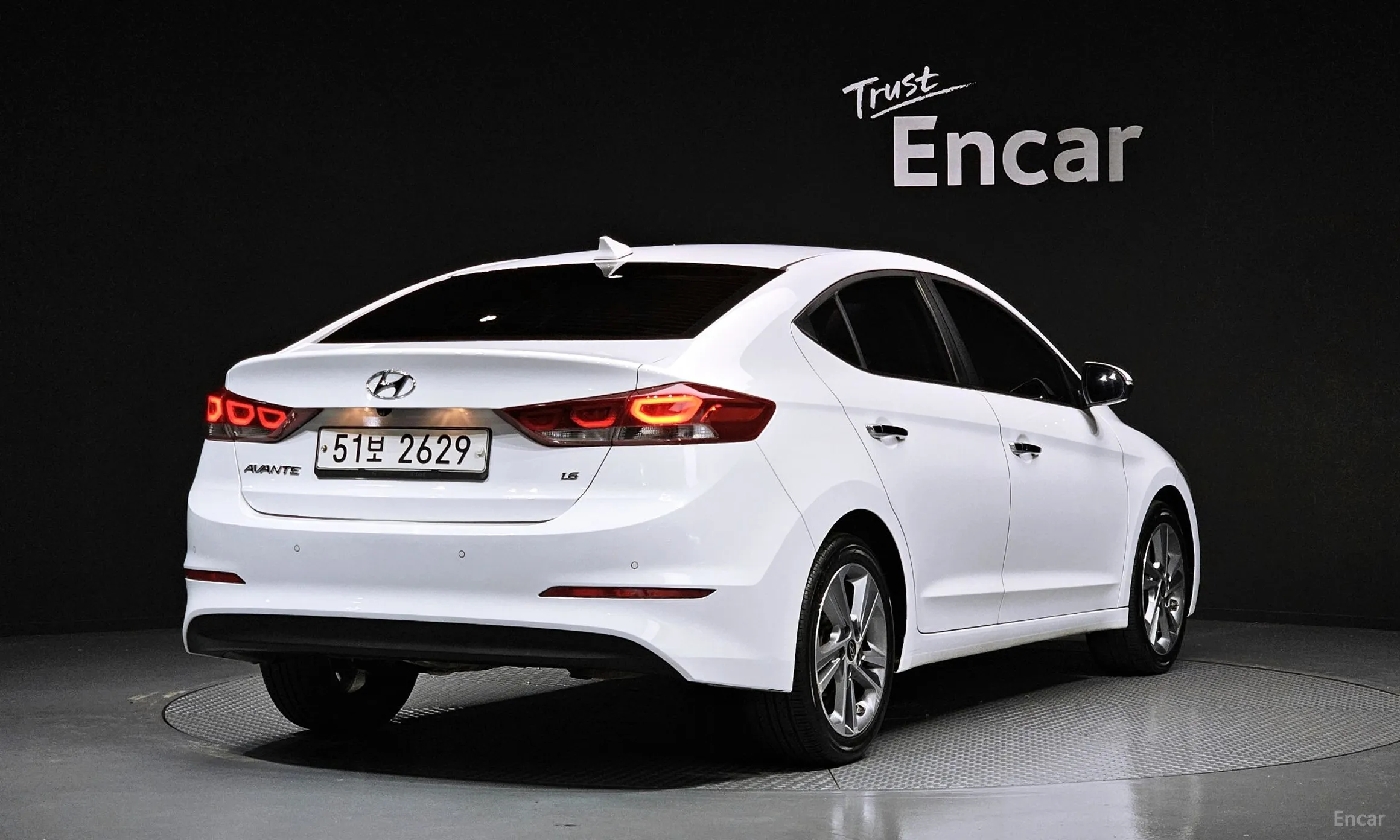 Hyundai Avante AD