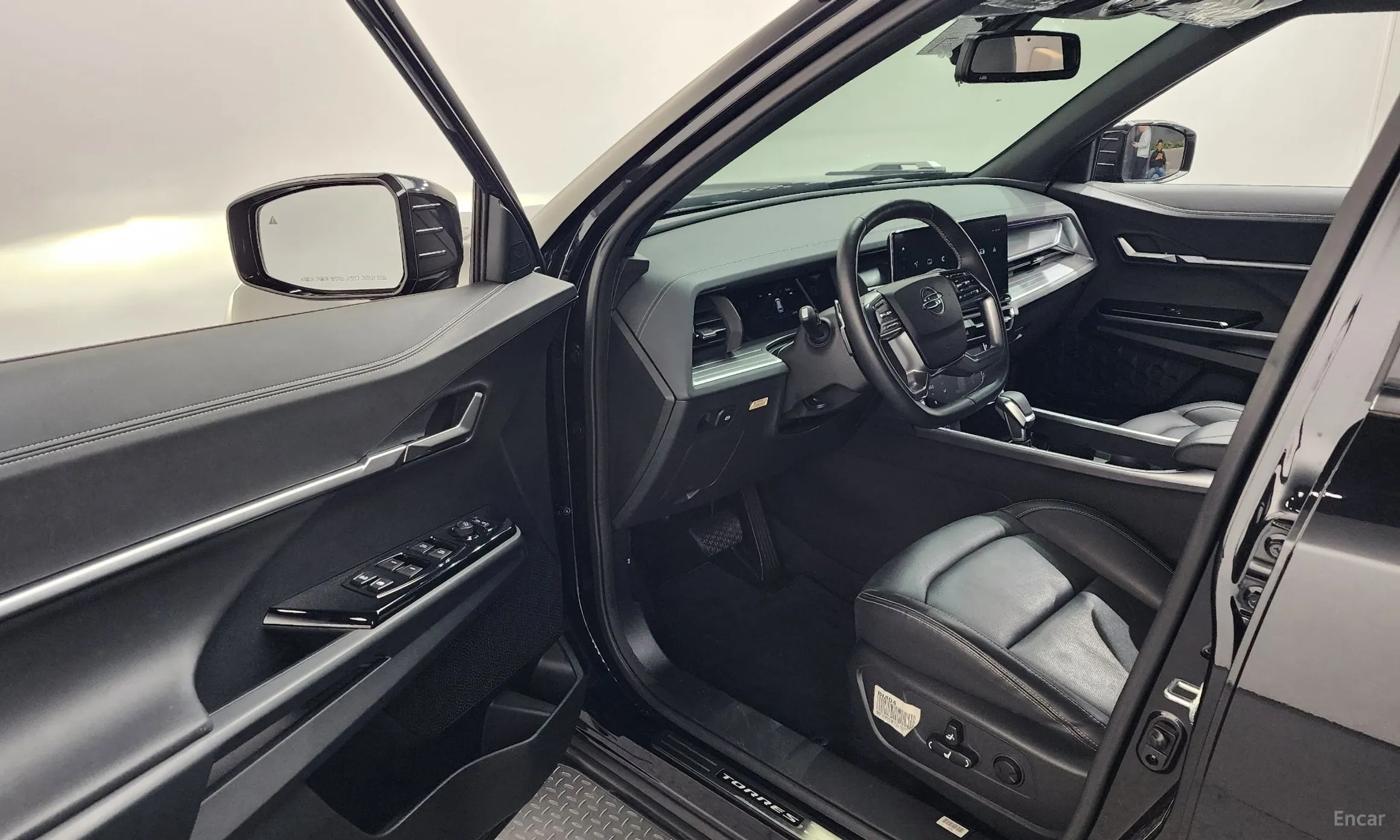KG Mobility (SsangYong) Torres превью 10