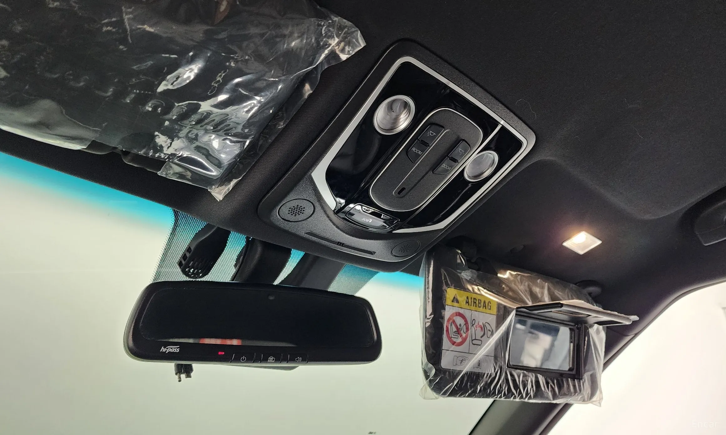 KG Mobility (SsangYong) Torres превью 17