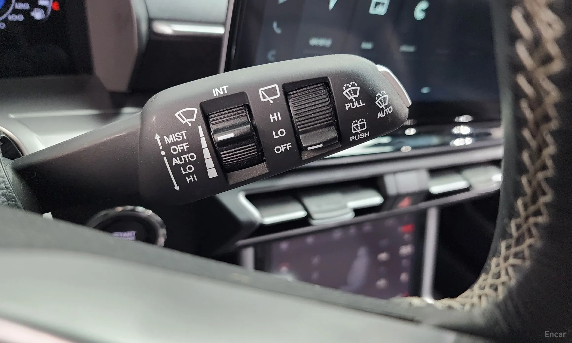 KG Mobility (SsangYong) Torres превью 18