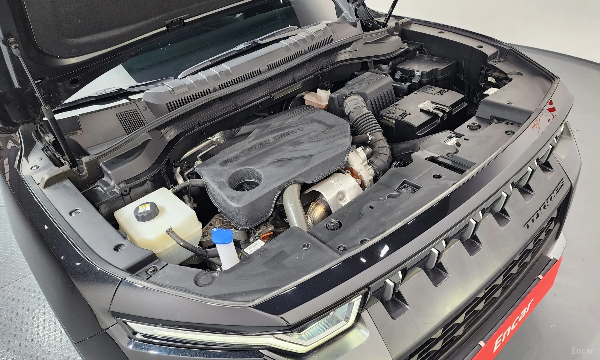 KG Mobility (SsangYong) Torres превью 6