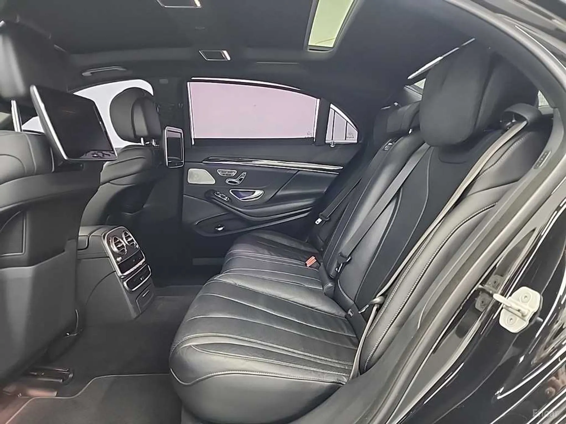 Mercedes Benz S-Class W222 превью 12