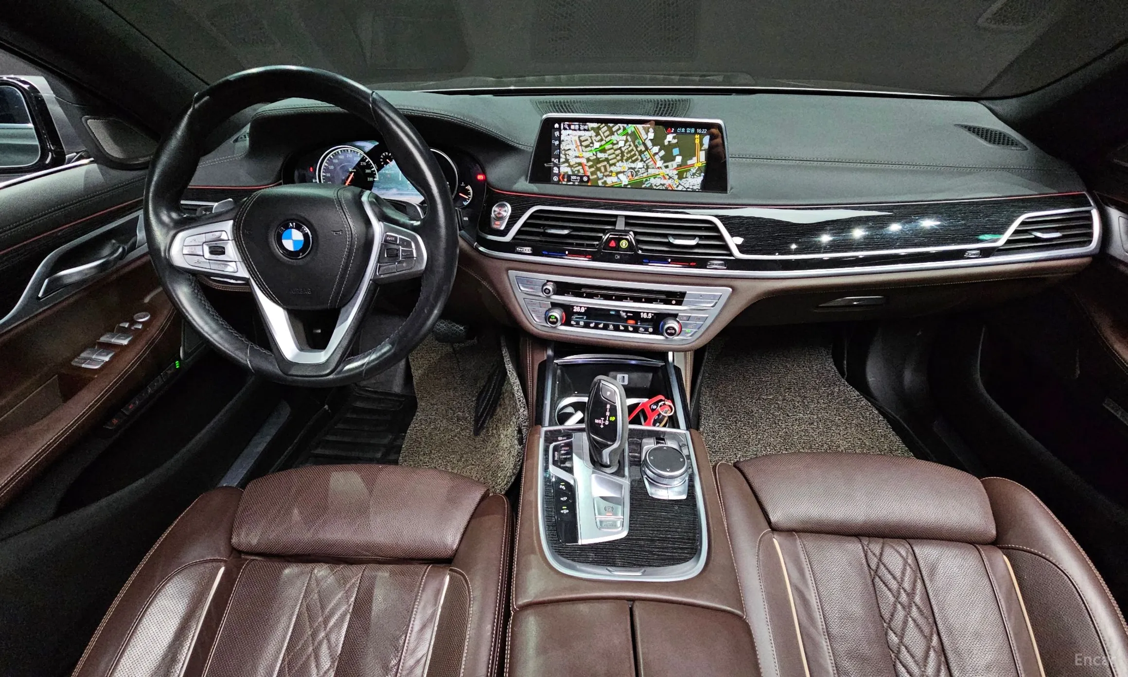 BMW 7 Series (G11) превью 7