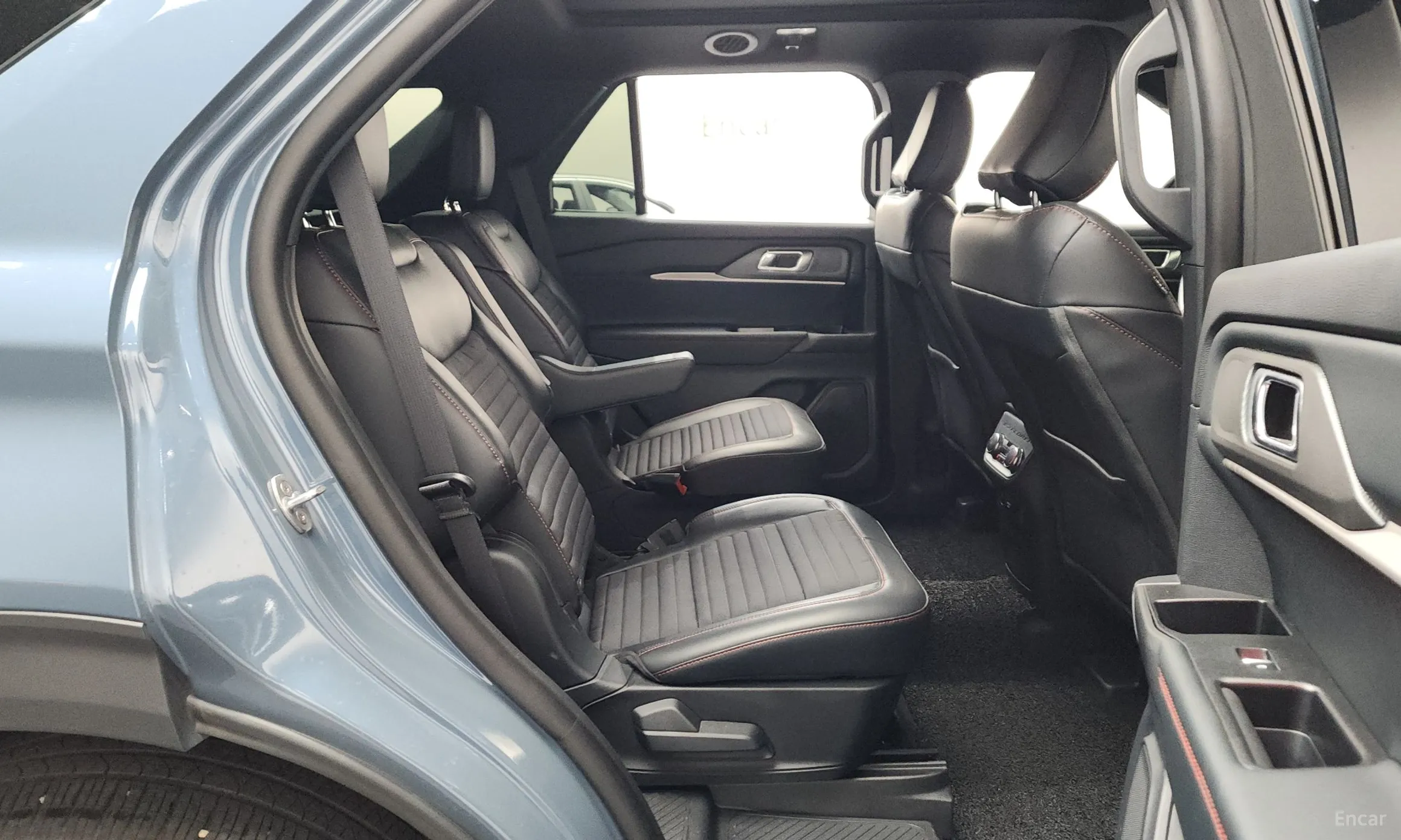 Ford Explorer 6th Generation превью 12