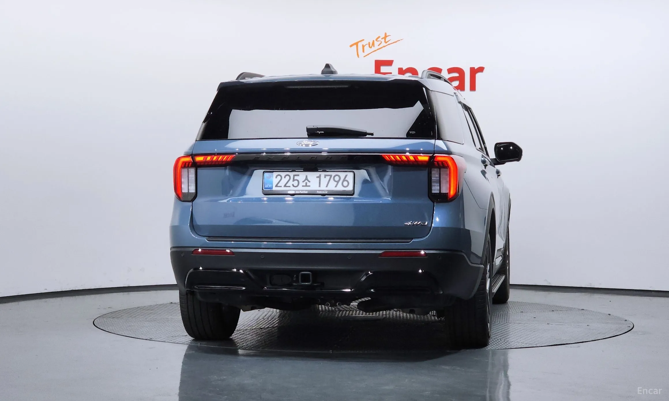 Ford Explorer 6th Generation превью 4