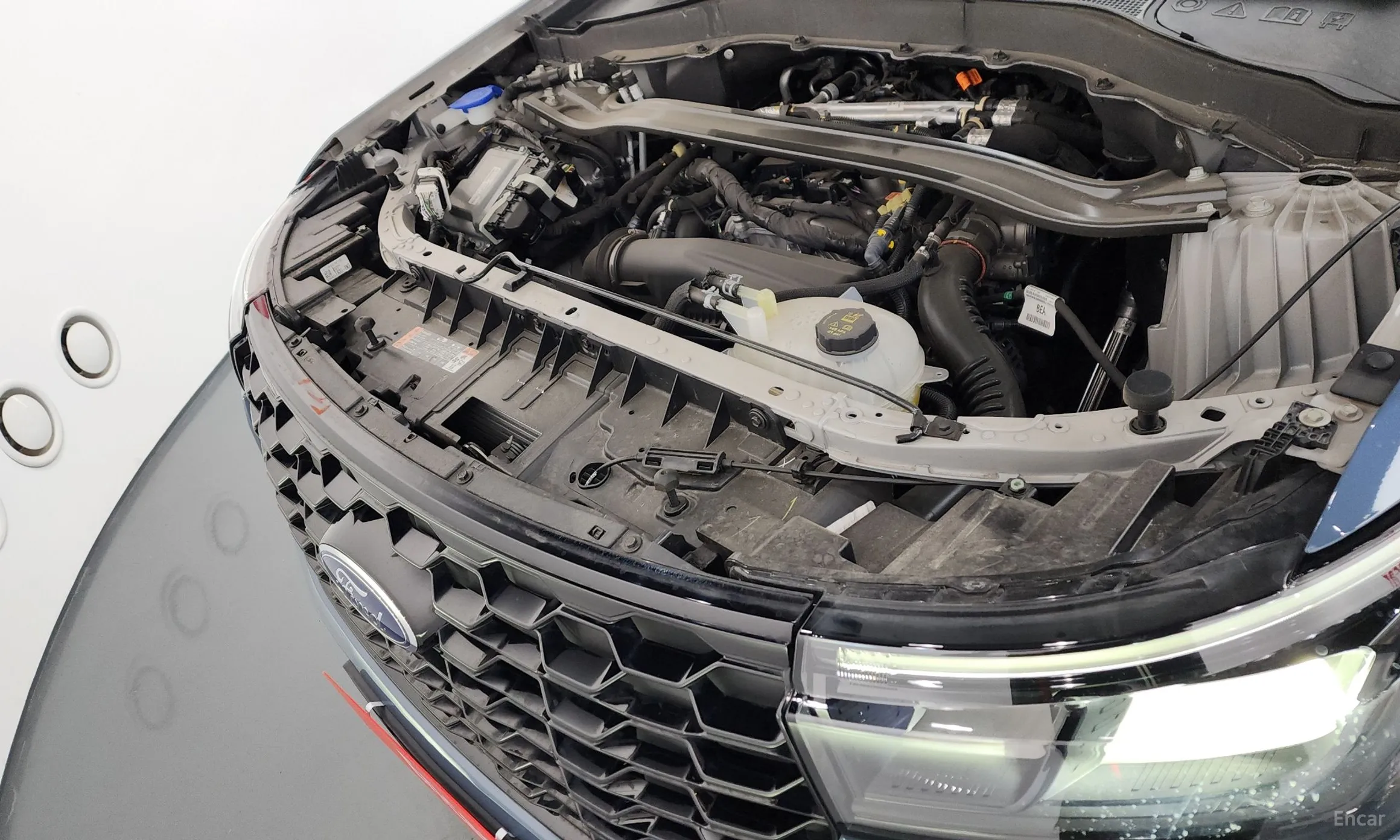 Ford Explorer 6th Generation превью 6