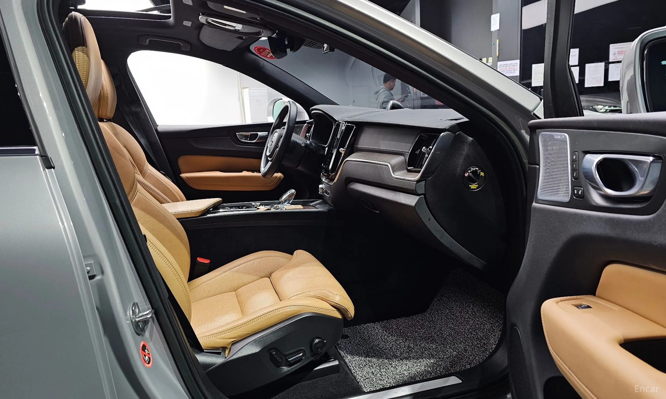 Volvo XC60 Gen 2 превью 10