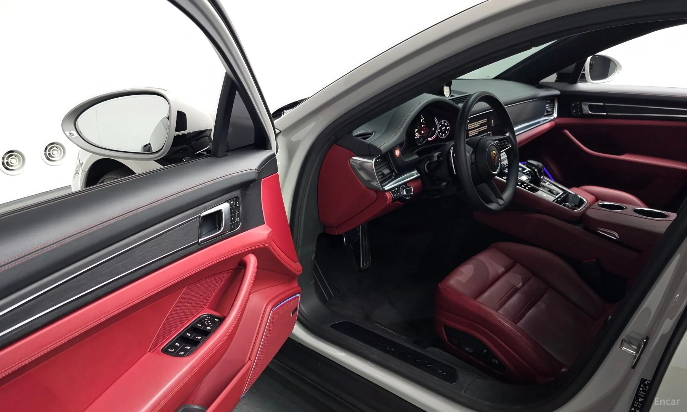 Porsche Panamera (971) превью 11