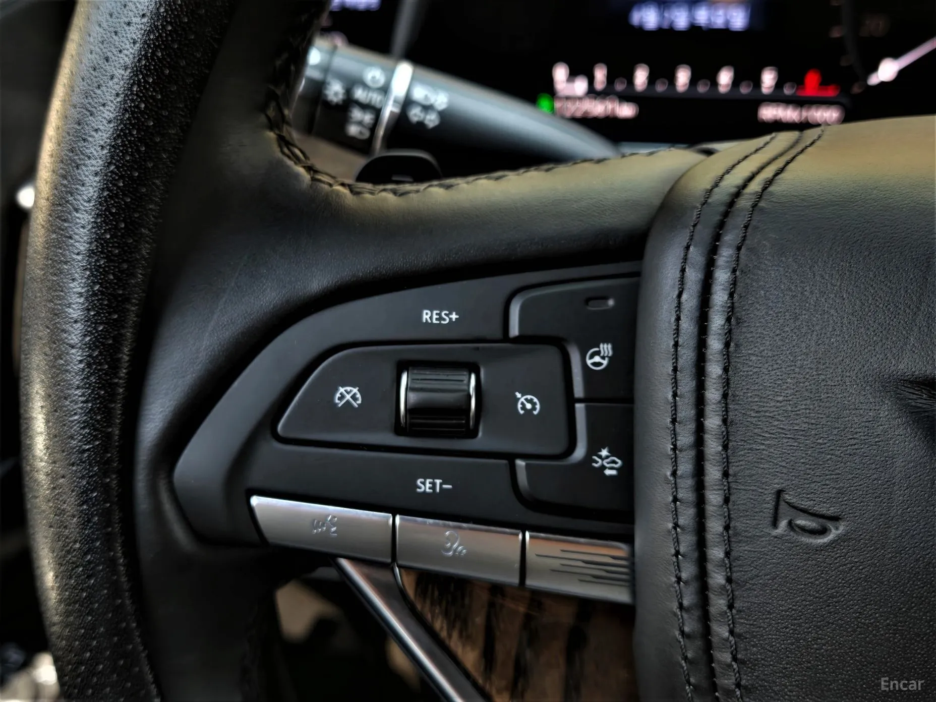 Cadillac Escalade 5th Generation превью 18