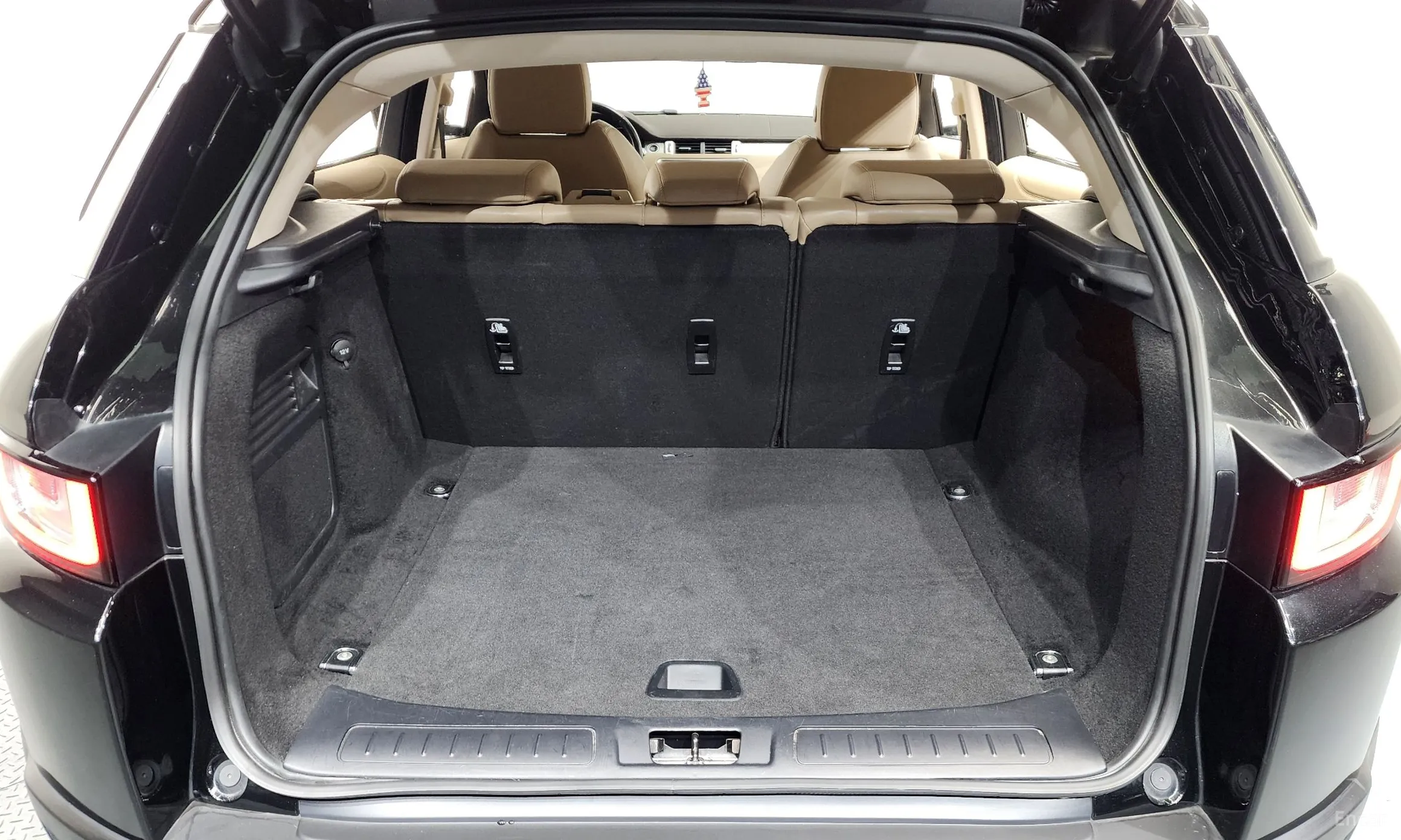 Land Rover Range Rover Evoque превью 20