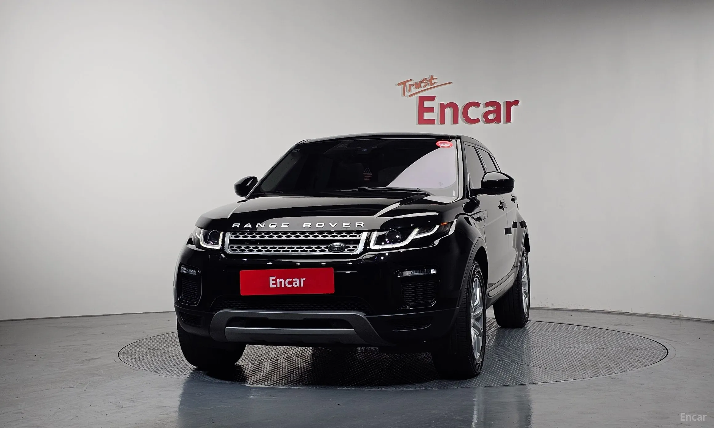 Land Rover Range Rover Evoque превью 3