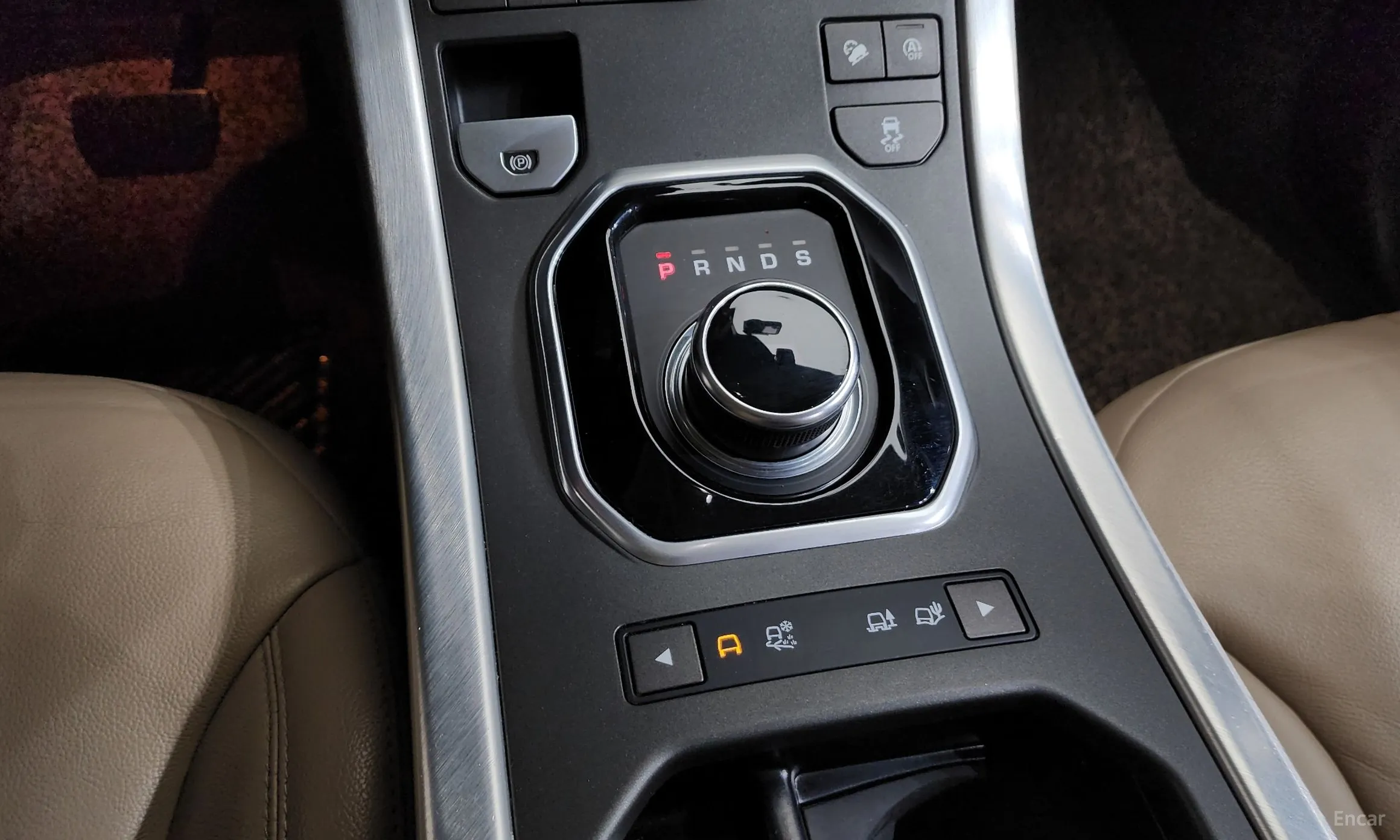 Land Rover Range Rover Evoque превью 9