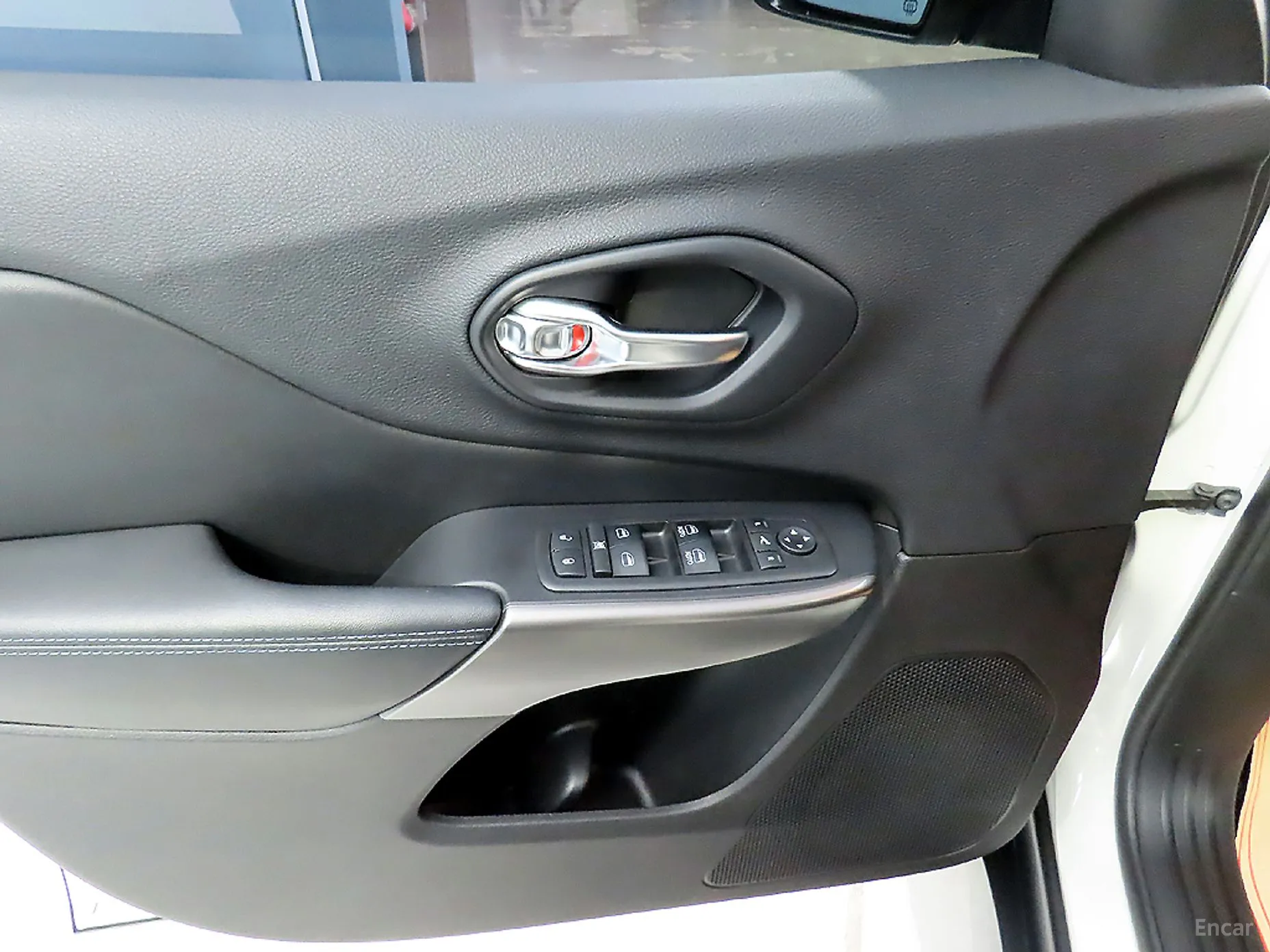 Jeep Cherokee (KL) превью 13