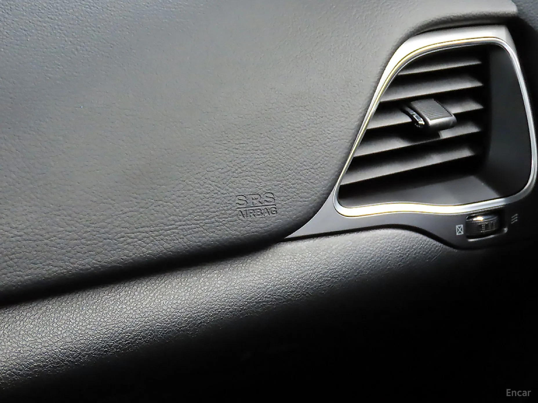 Jeep Cherokee (KL) превью 16