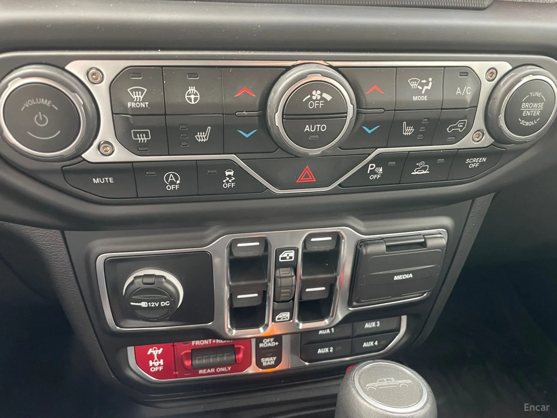 Jeep Gladiator (JT) превью 12