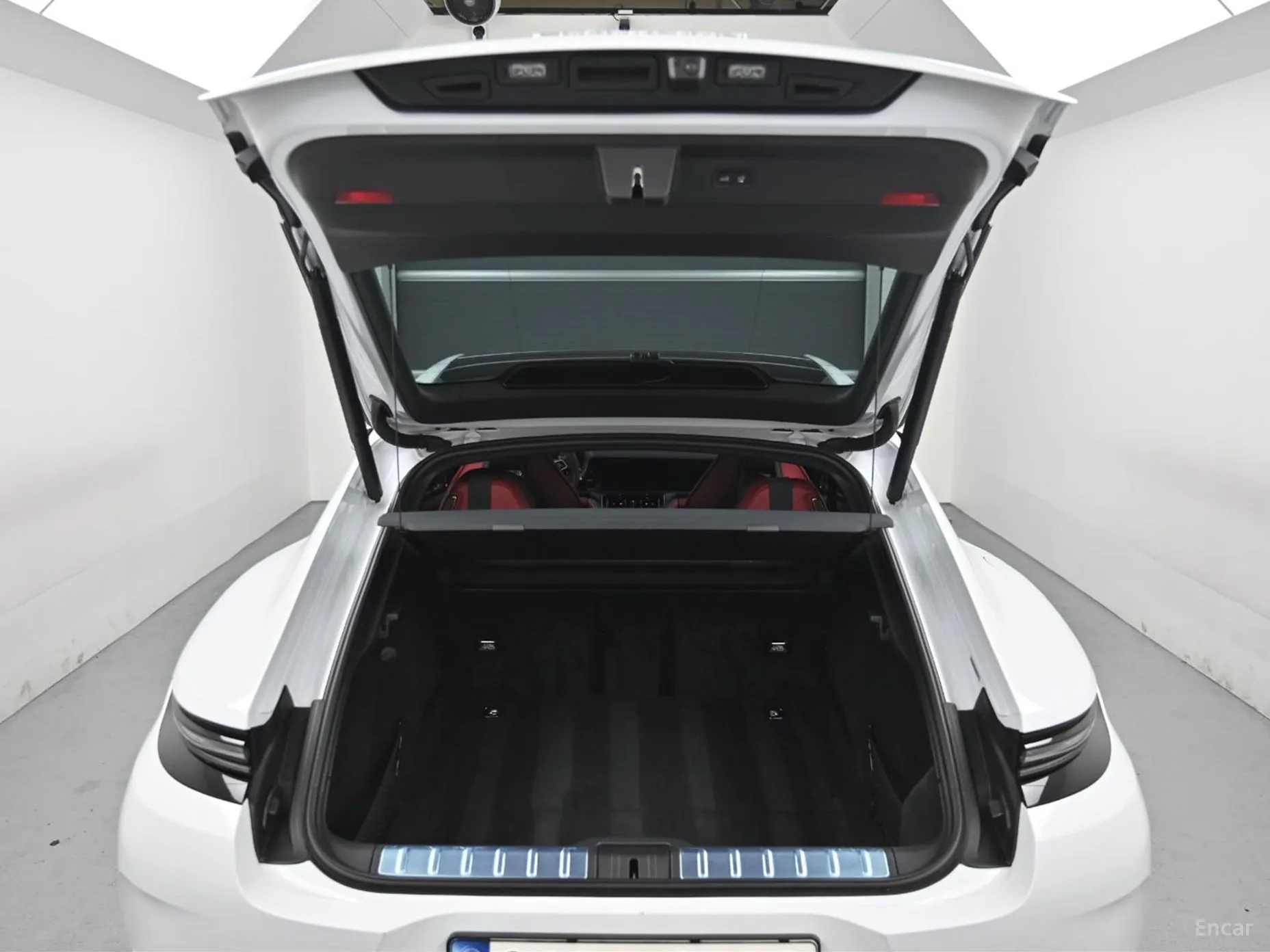 Porsche Panamera (976) превью 20