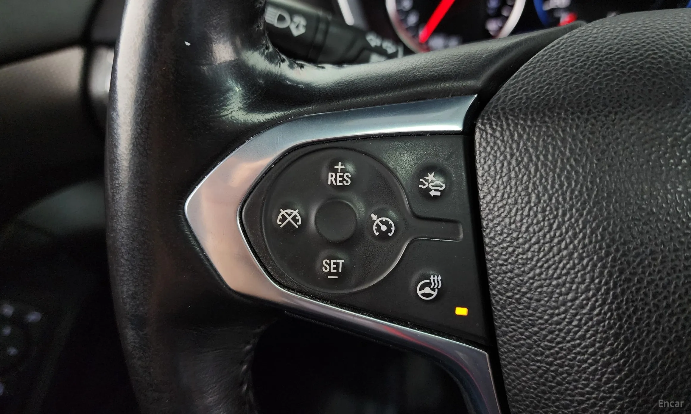 Chevrolet (GM Daewoo) Traverse превью 17