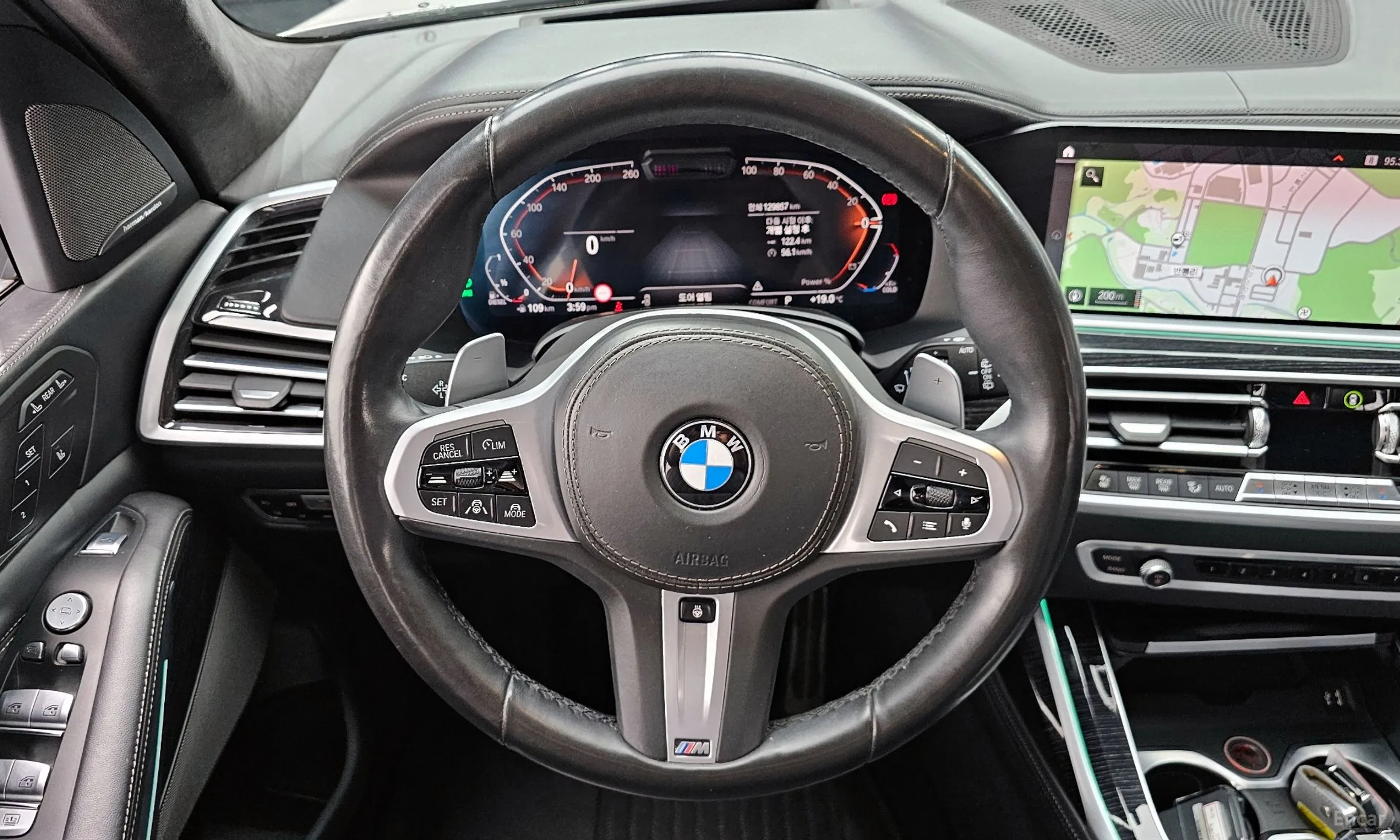 BMW X7 (G07) превью 13