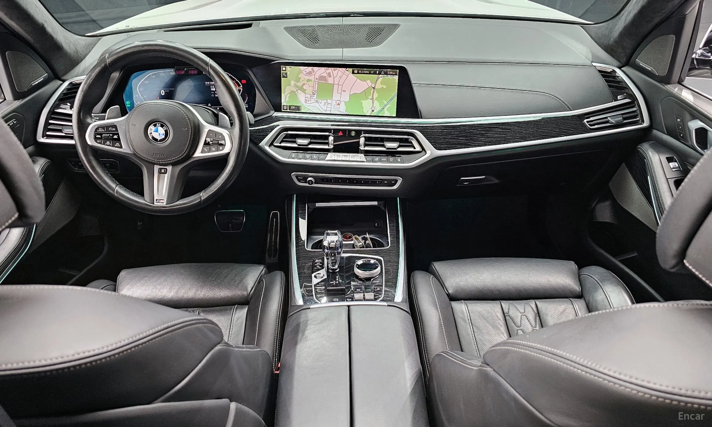 BMW X7 (G07) превью 7